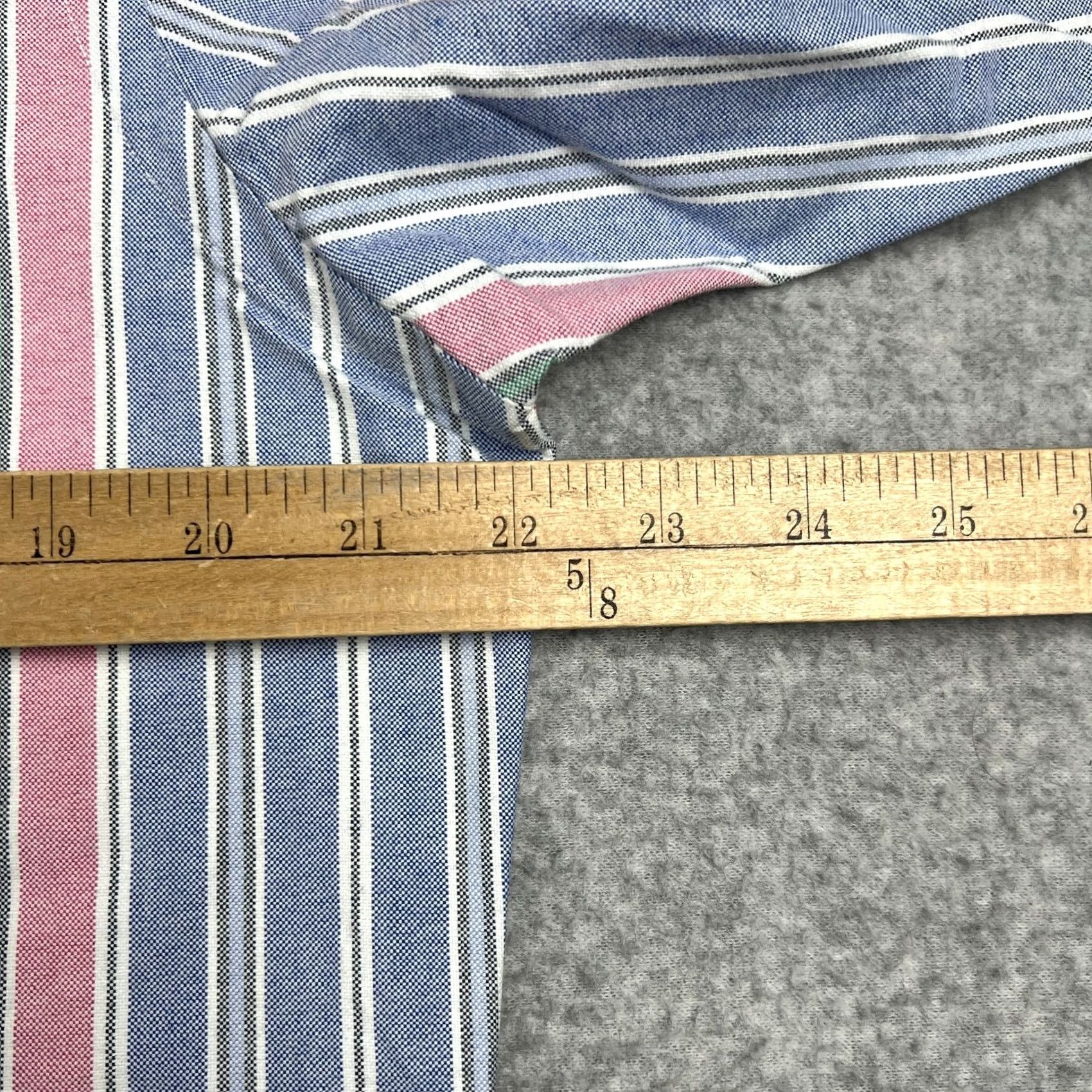 Ralph Lauren NWT Includes “Ralph Lauren” to capture the brand Size US M / EU 48-50 / 2 - 5 Thumbnail