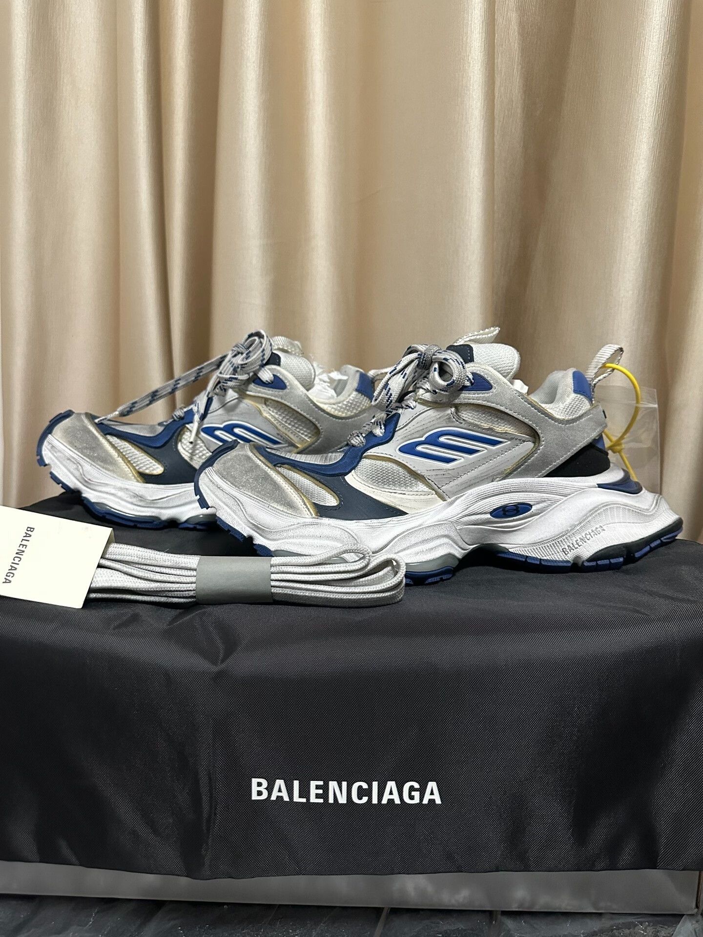 Balenciaga Balenciaga Gray Blue Cargo Sneakers Size US 7 / EU 40 - 2 Thumbnail
