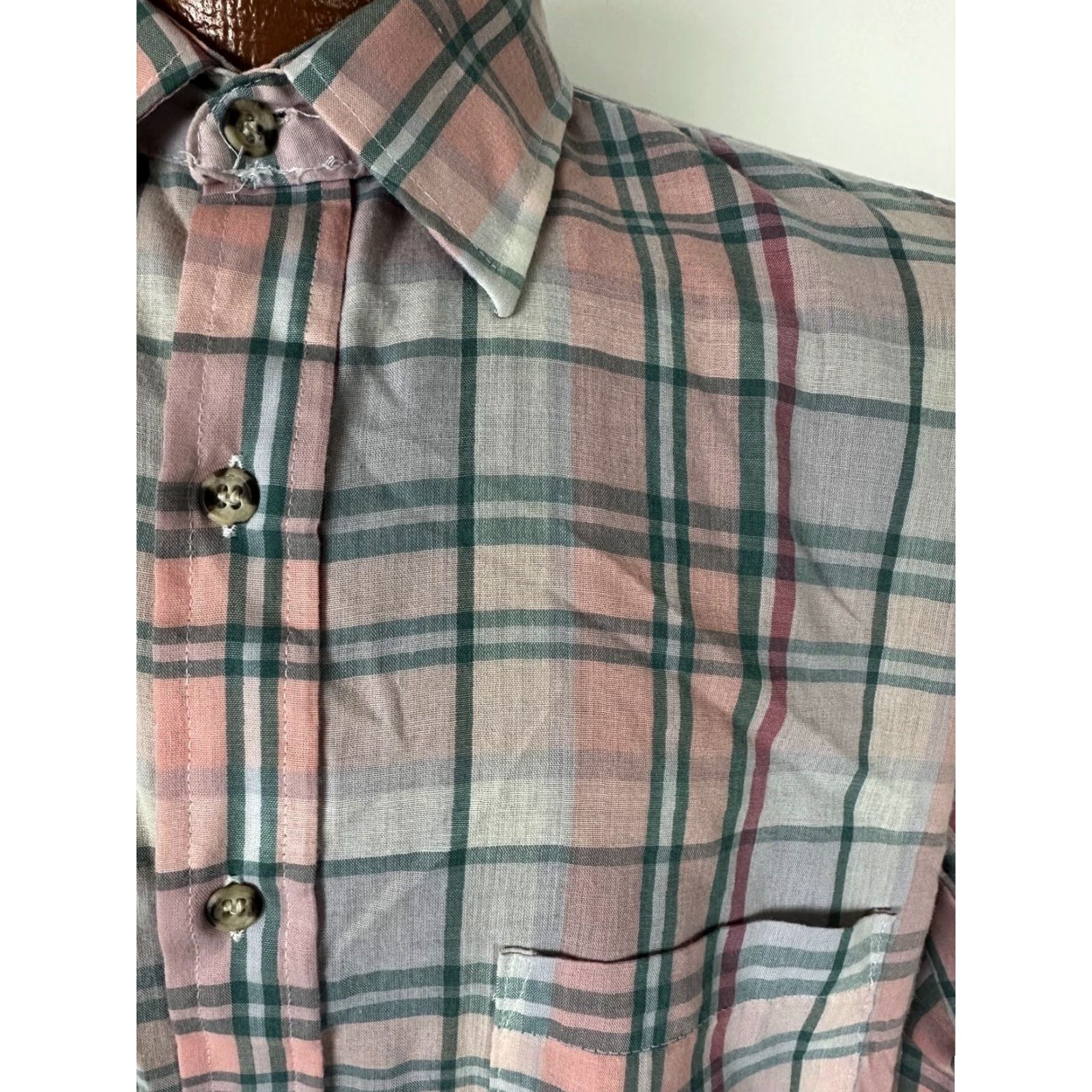Pinko VINTAGE Dee Cee Shirt 80s Button-Up Slim Fit Men M Pink Plaid Lightweight Cotton Polyester Casual, Business, Travel Mens Size US M / EU 48-50 / 2 - 6 Thumbnail