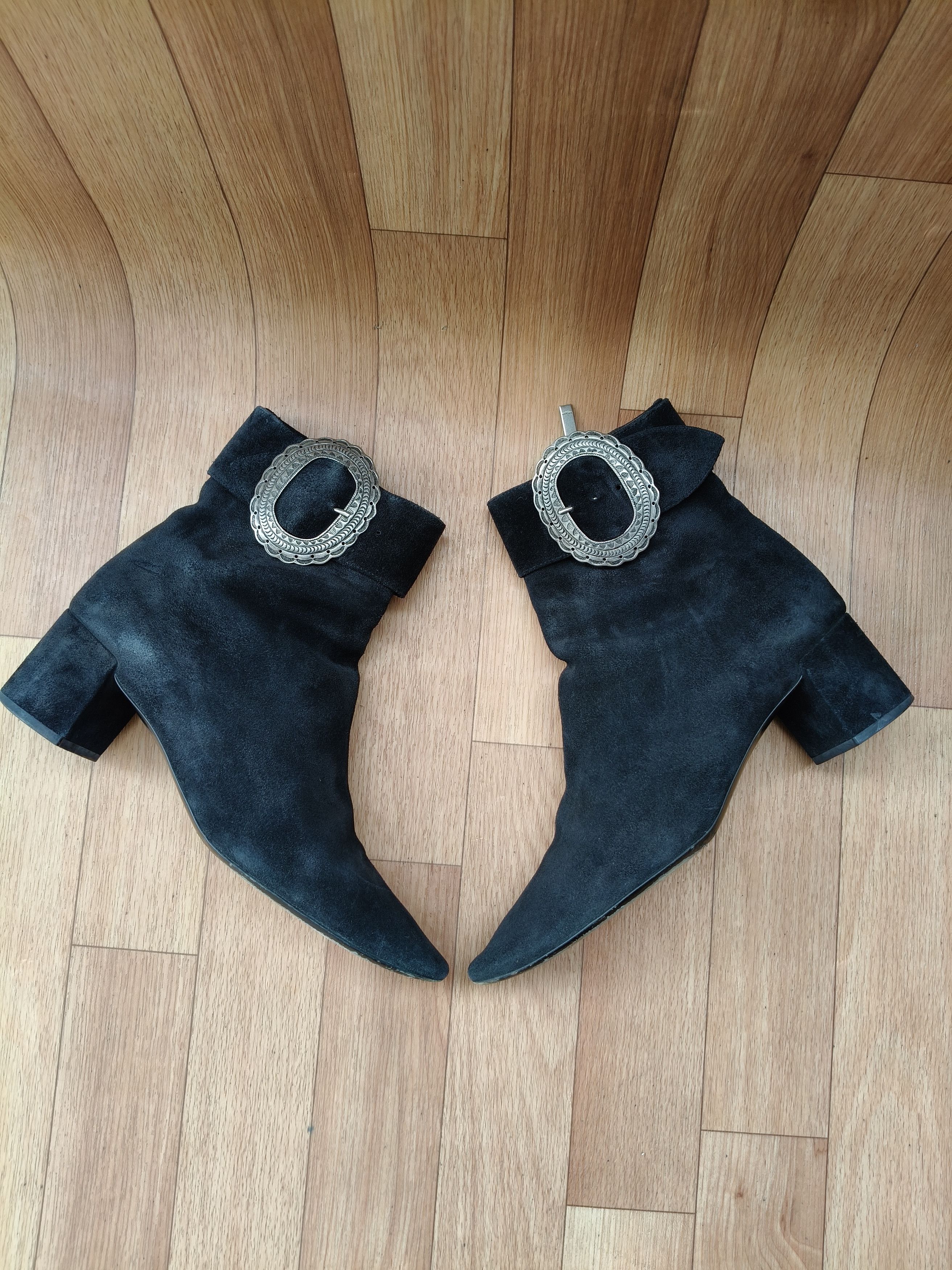 Yves Saint Laurent Saint Laurent detail buckle boot Size US 9.5 / IT 39.5 - 5 Thumbnail