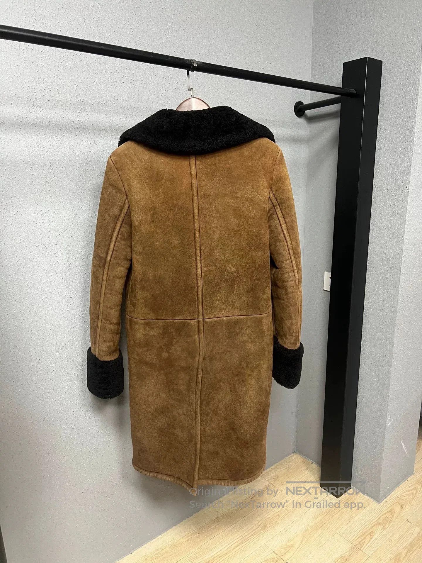 Prada brown fur coat by Prada. Size US M / EU 48-50 / 2 - 2 Thumbnail