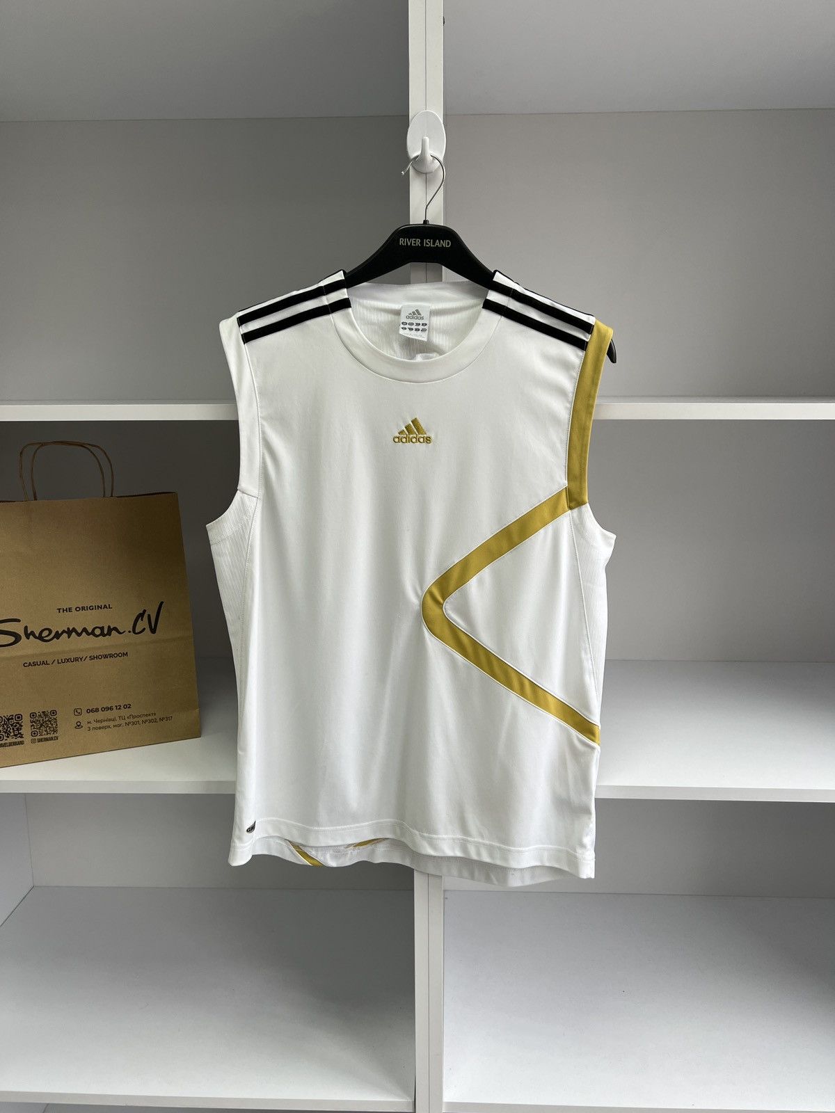 Adidas × Vintage Vintage Adidas Sleeveless Jersey Size US M / EU 48-50 / 2 - 3 Thumbnail