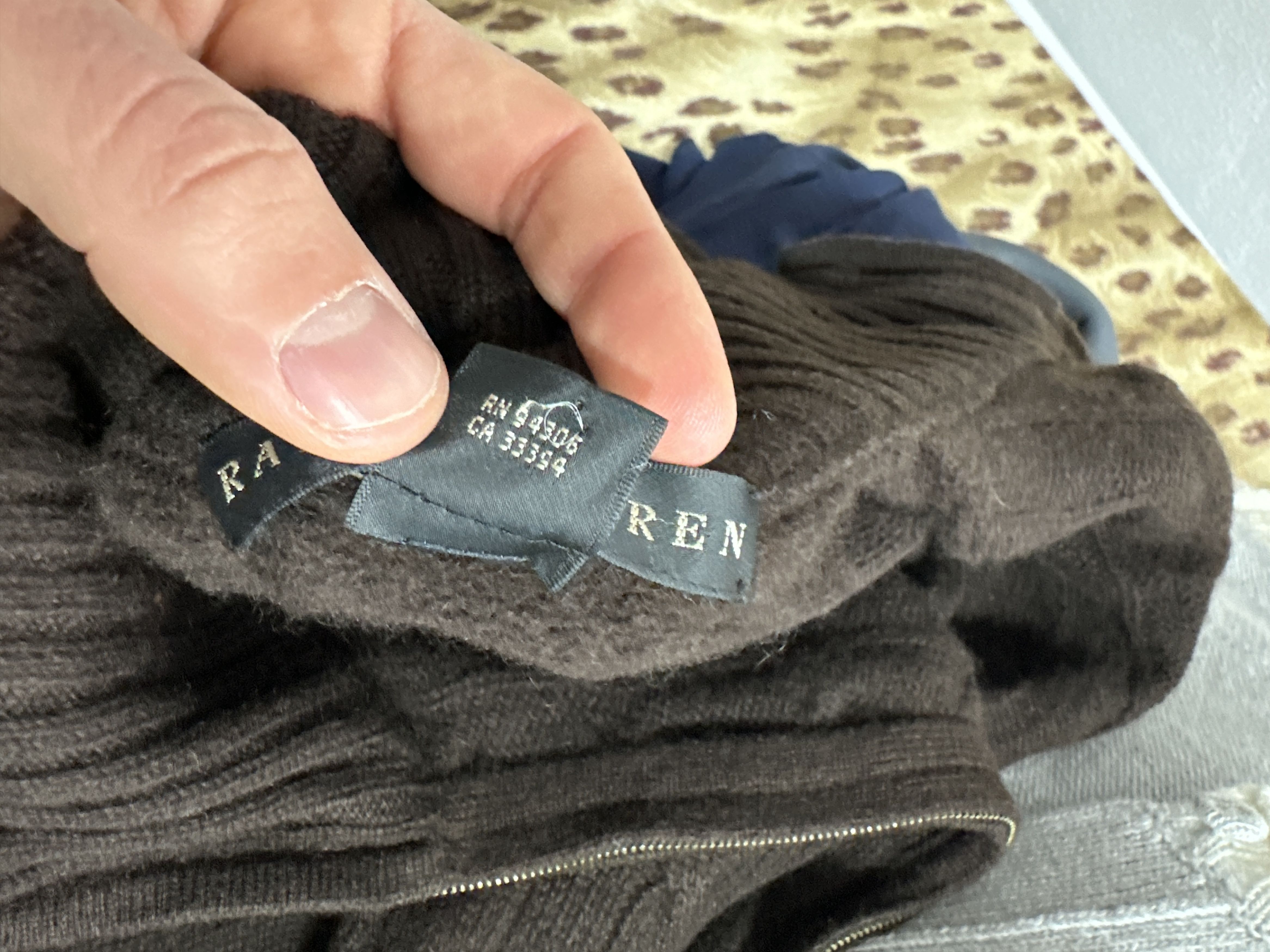 Ralph Lauren Black Label Ralph Lauren Black Label Cashmere Knit Zip Cardigan Size M Size M / US 6-8 / IT 42-44 - 11 Thumbnail