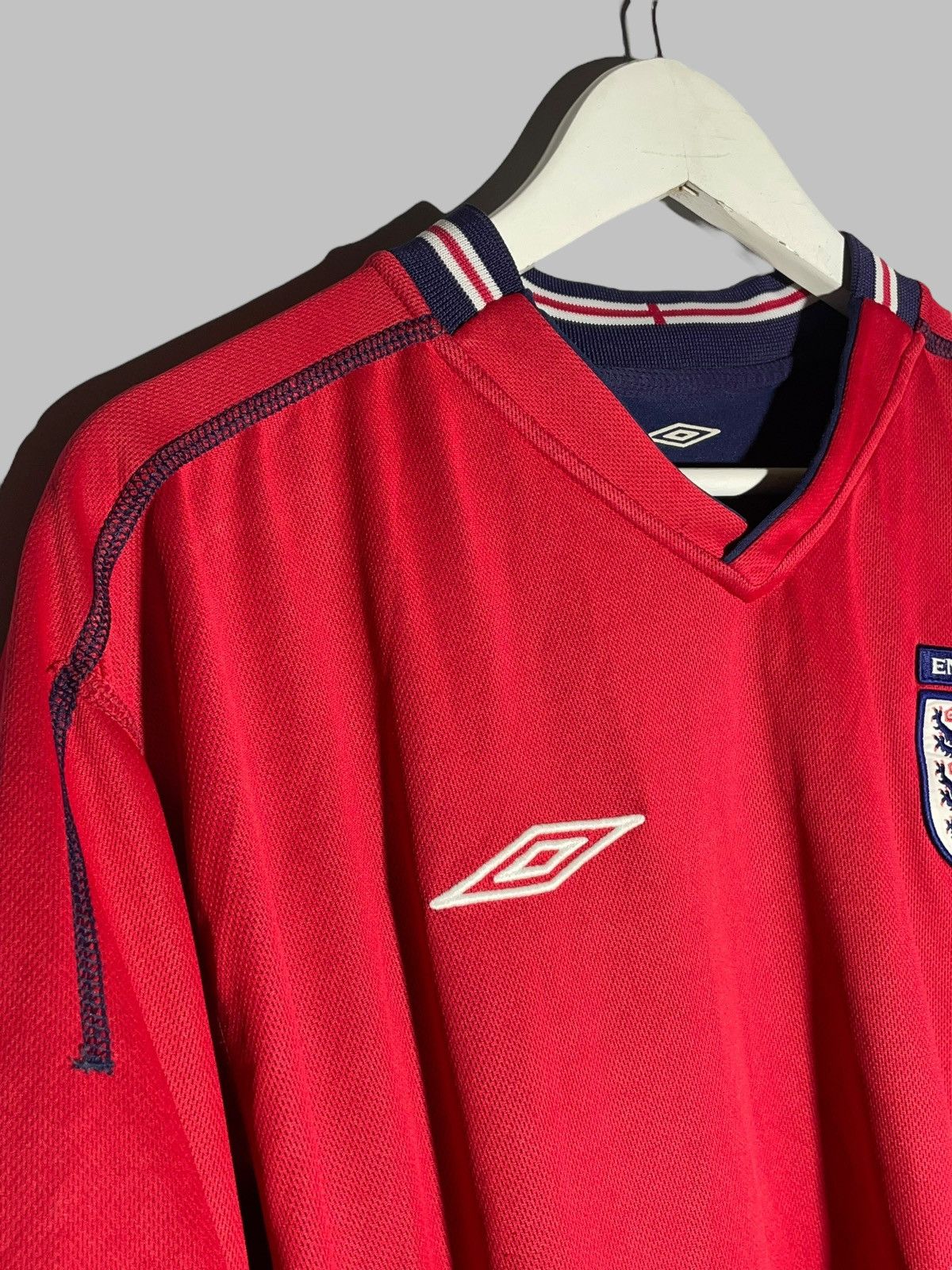 Umbro × Vintage England Umbro 2002 Reversible Vintage Football Shirt Size US XL / EU 56 / 4 - 3 Thumbnail