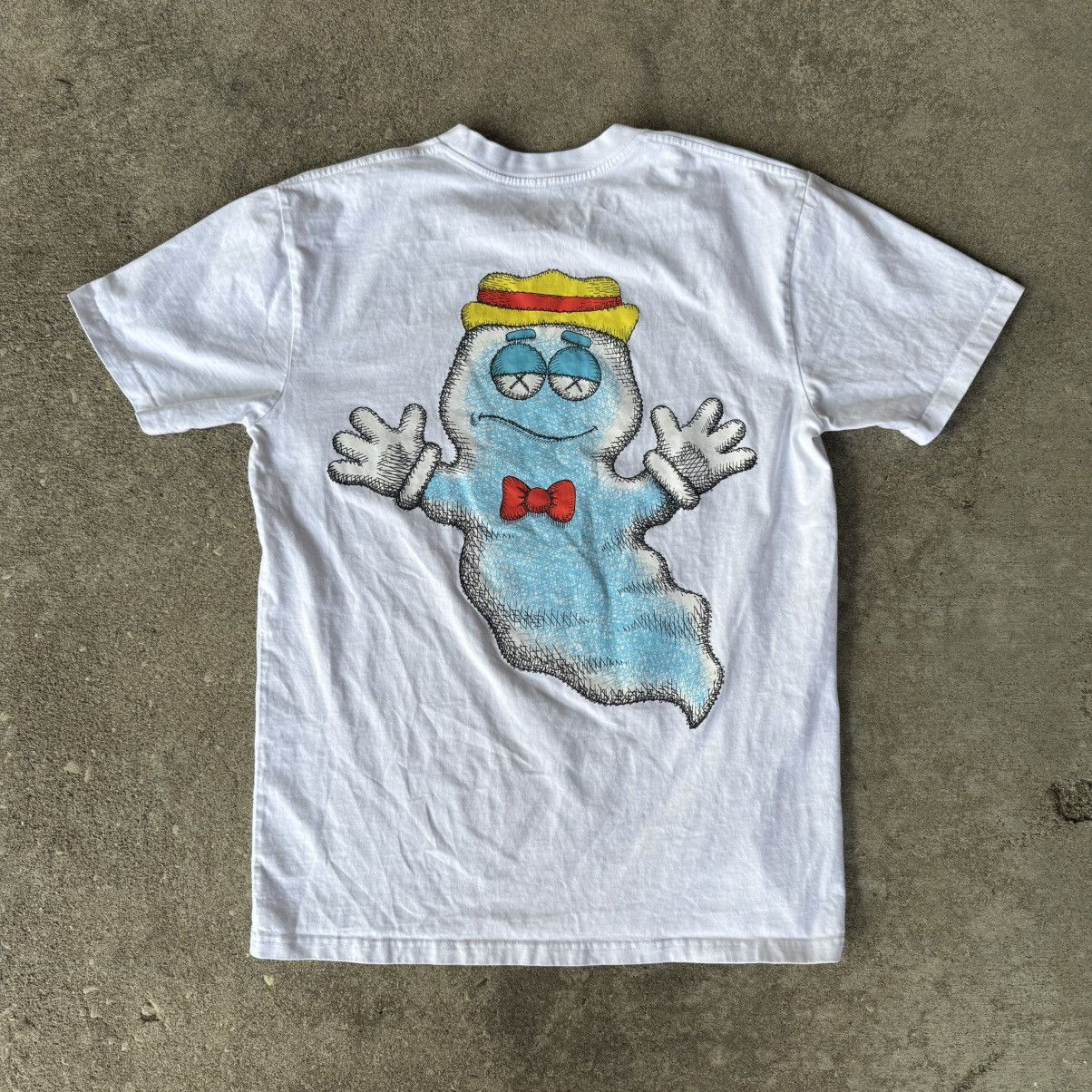 Kaws KAWS X BooBerry Ghost Tee Size Medium Size US M / EU 48-50 / 2 - 2 Thumbnail