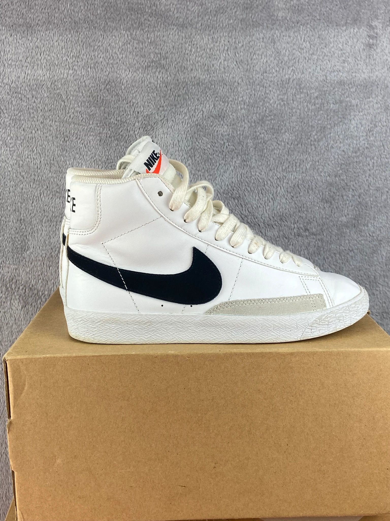 Nike Nike Blazer Mid sneakers white black Size US 5.5 / EU 38 - 4 Thumbnail