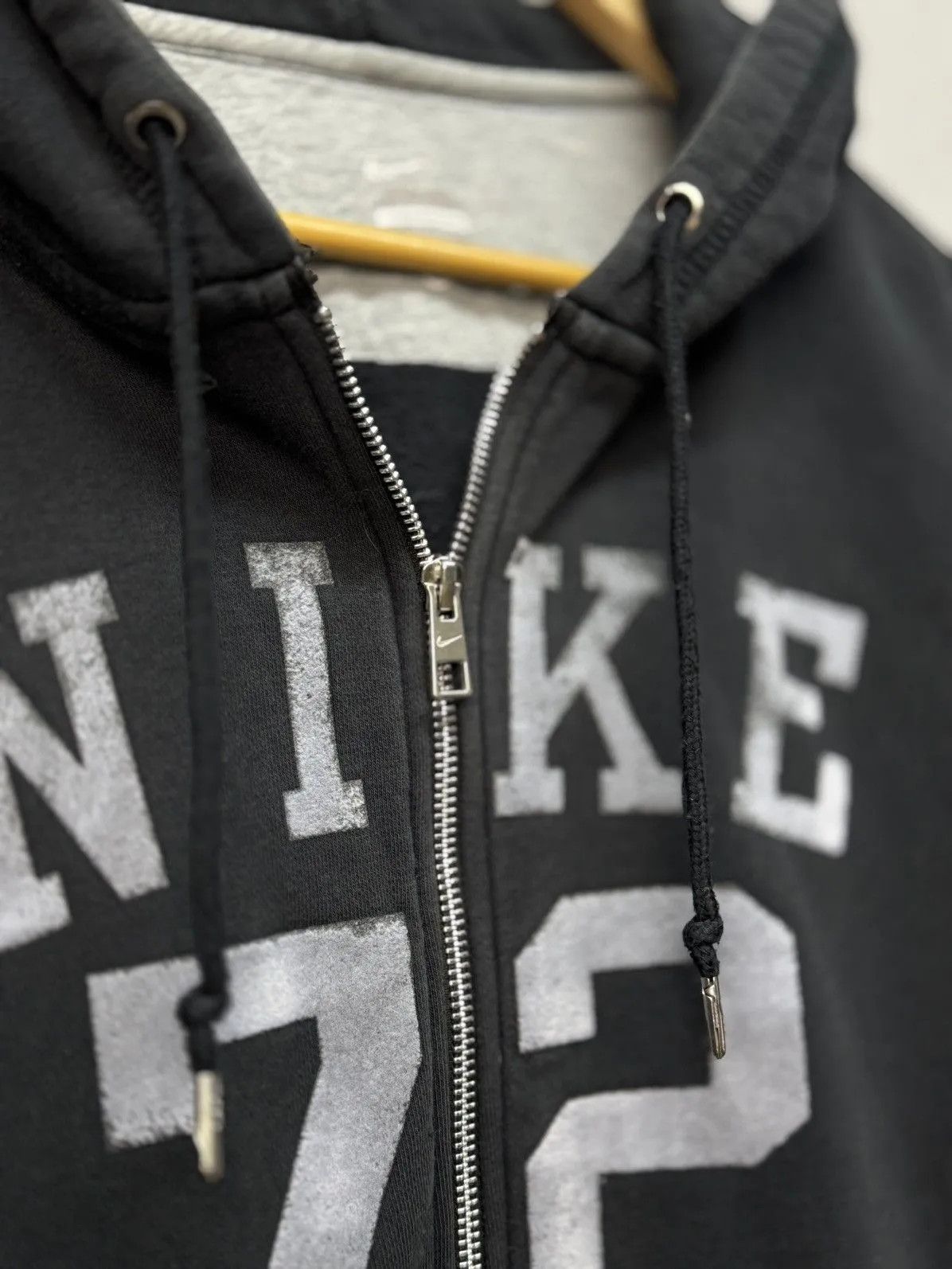 Nike Nike 72 Oversized Distressed Ripped Mens Hoodie Big Logo Size US L / EU 52-54 / 3 - 8 Thumbnail
