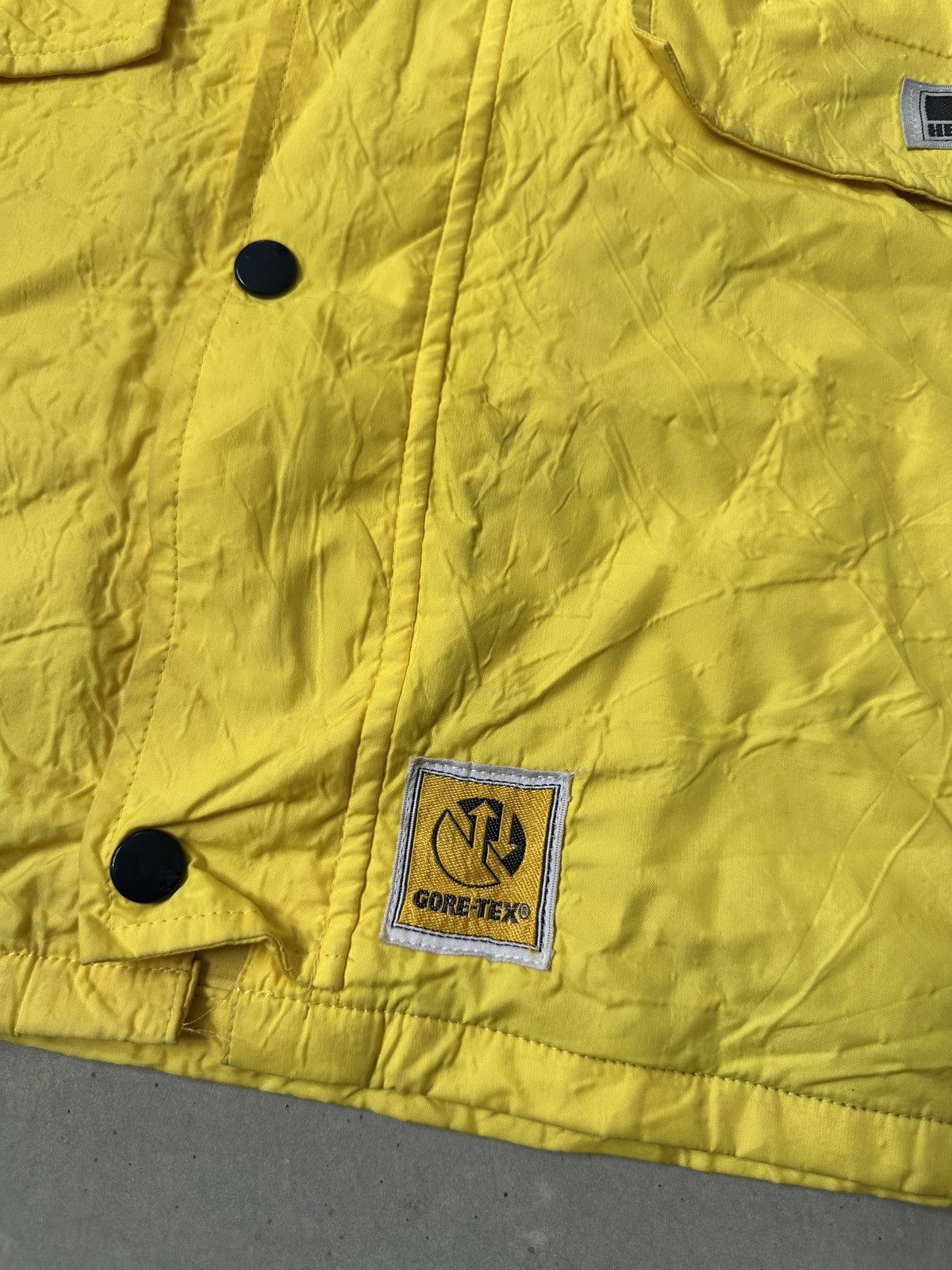 Heritage1981 VINTAGE GORE-TEX HERITAGE INC. WINDBREAKER Size US XL / EU 56 / 4 - 4 Thumbnail