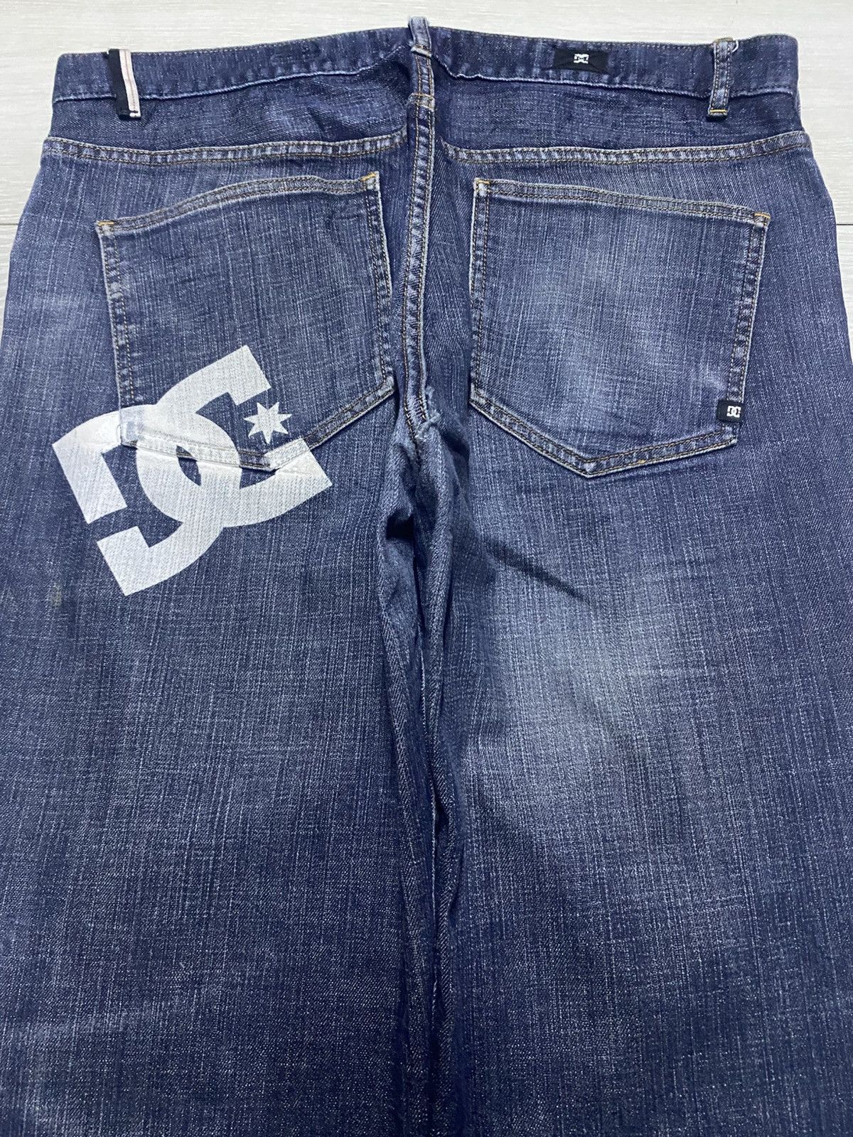 DC Vintage DC Shoe Denim Jeans Size US 36 / EU 52 - 4 Thumbnail
