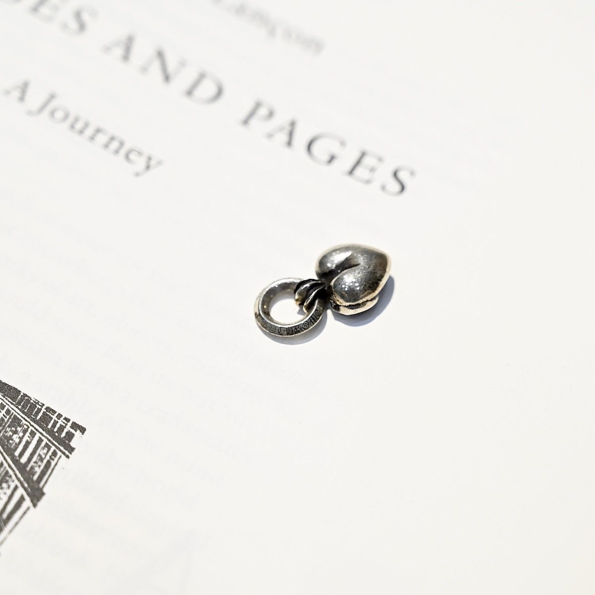 Chrome Hearts CHROME HEARTS HEART CHARM SILVER Size ONE SIZE - 6 Thumbnail