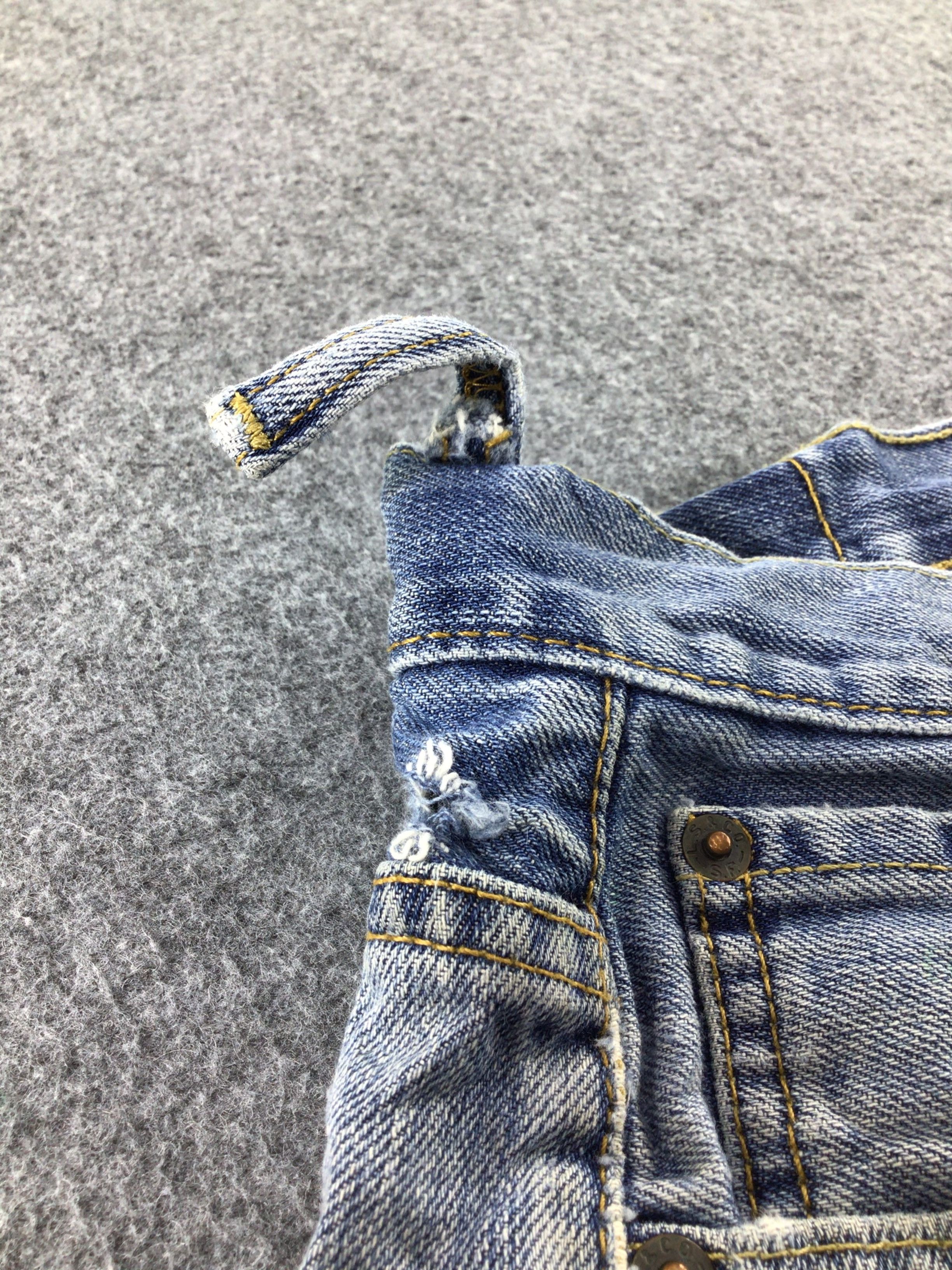 Levi's Vintage Levis 569 Jeans-JM202 Size US 38 / EU 54 - 9 Thumbnail