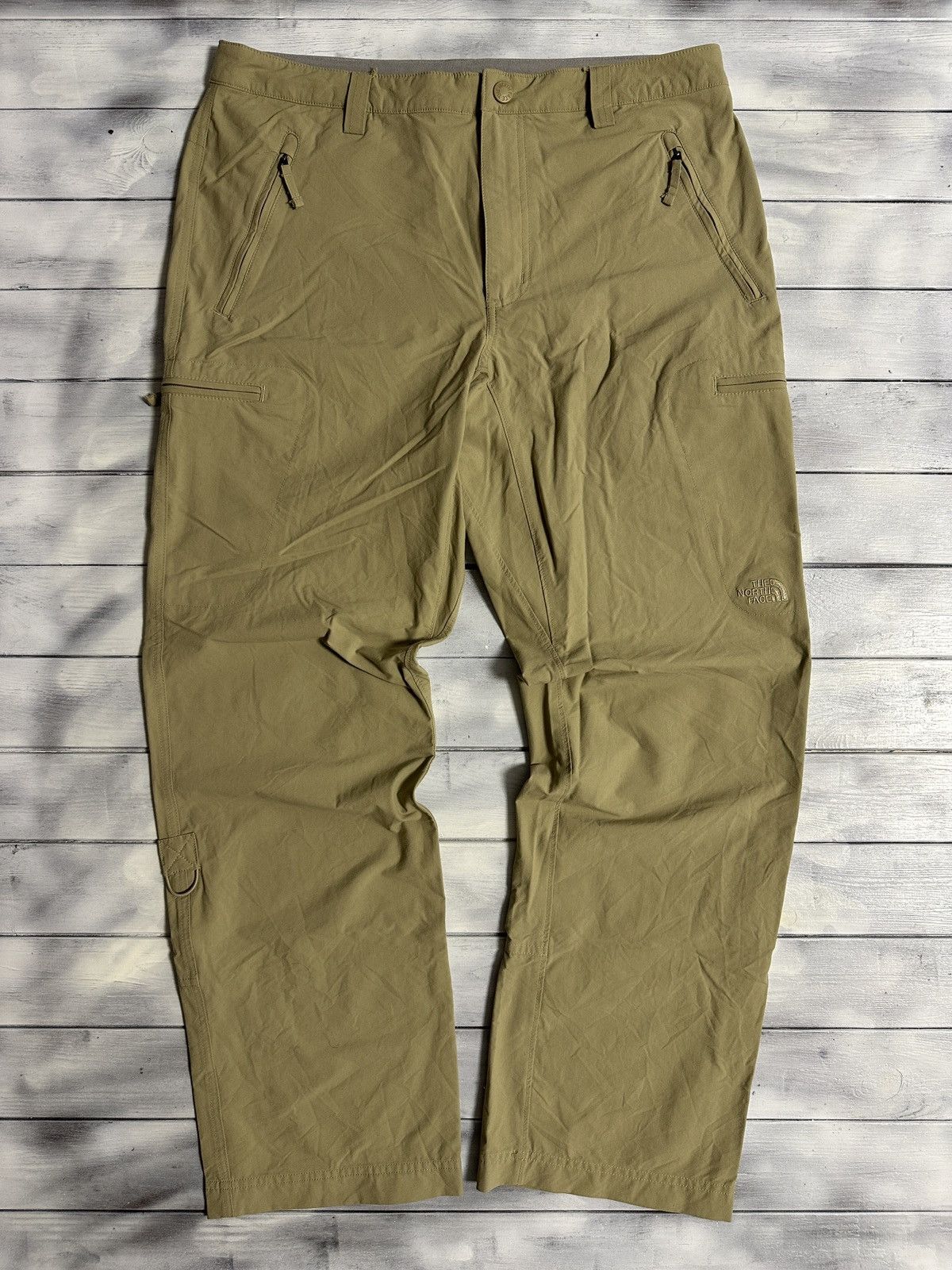 The North Face Rare Outdoor Pants The North Face TNF Multipocket Size US 34 / EU 50 - 1 Thumbnail