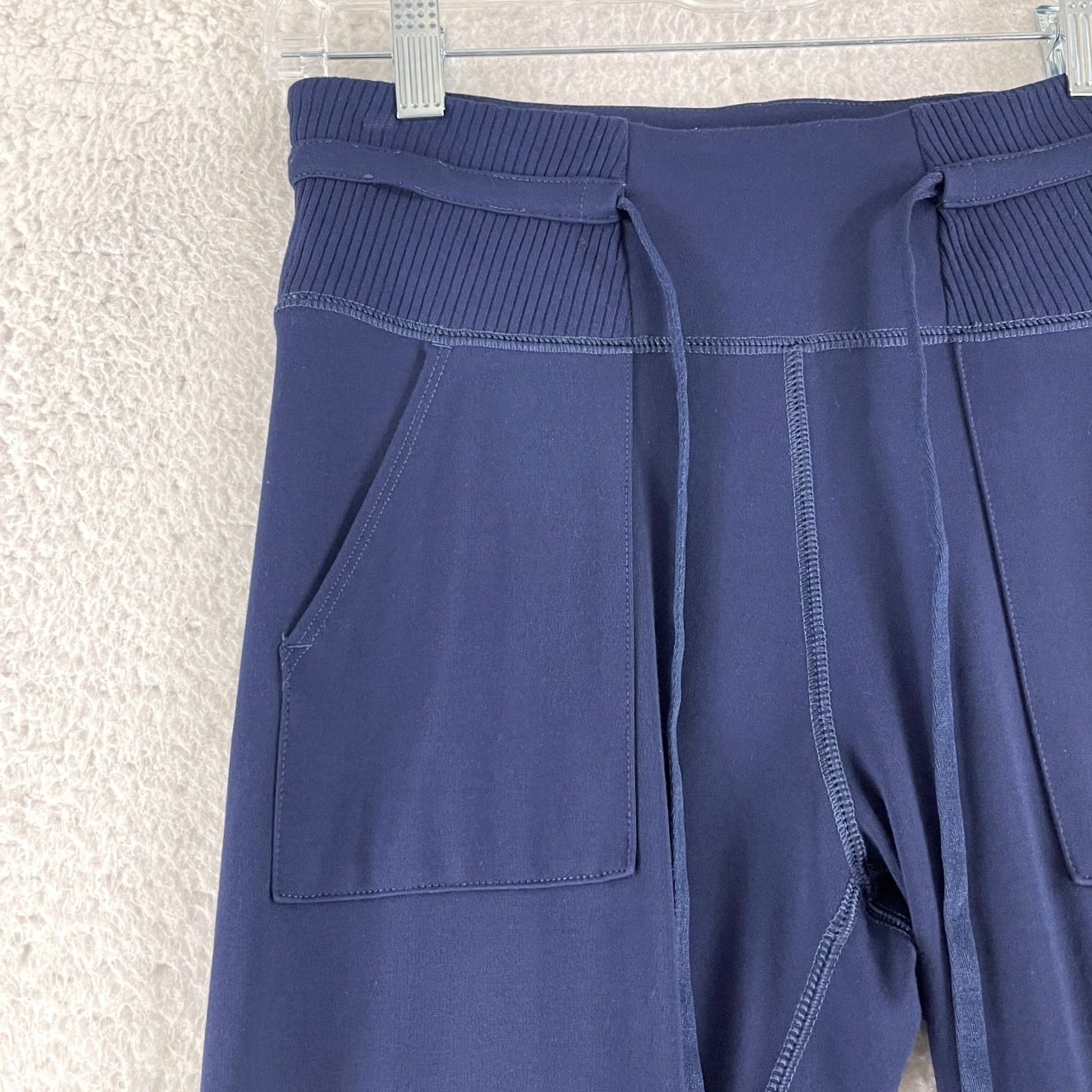 TravisMathew Travis Mathew Friday Ponte Legging Womens Small Blue Draw On Pocket Cloth Size 28" / US 6 / IT 42 - 4 Thumbnail