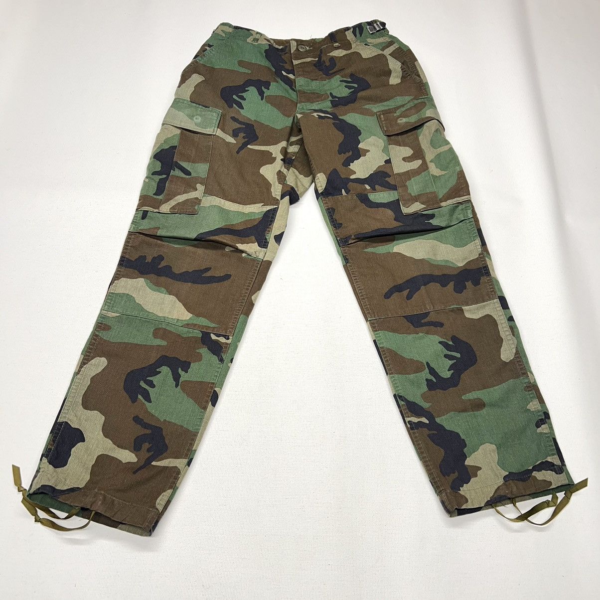 Vintage Military Pants Green Camo Cargo Woodland US Army Baggy Size US 28 / EU 44 - 1 Thumbnail