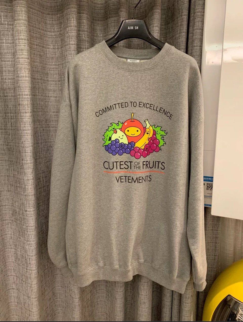 Vetements Vetements Fruit and Vegetable Printed Hoodie - DMC-2508 Size US S / EU 44-46 / 1 - 1 Thumbnail