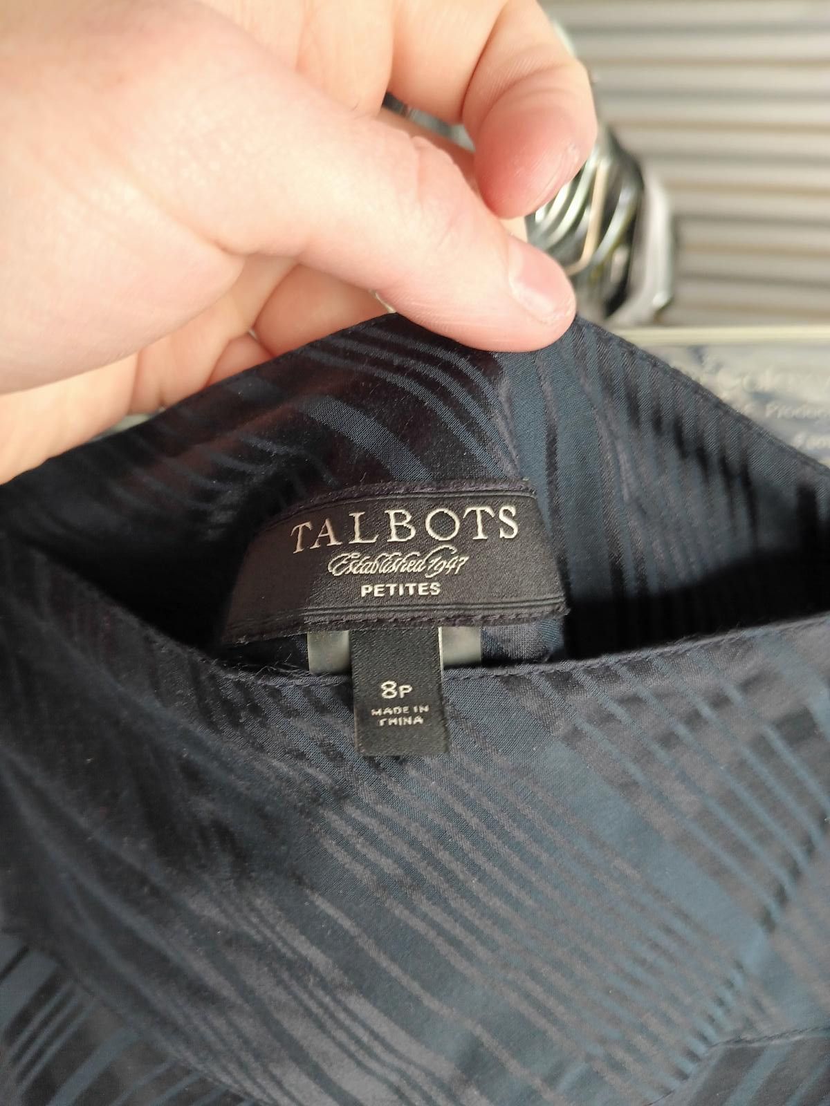 Designer Talbots Petite Black Skirt - Stylish & Flowing Size 30" / US 8 / IT 44 - 3 Thumbnail