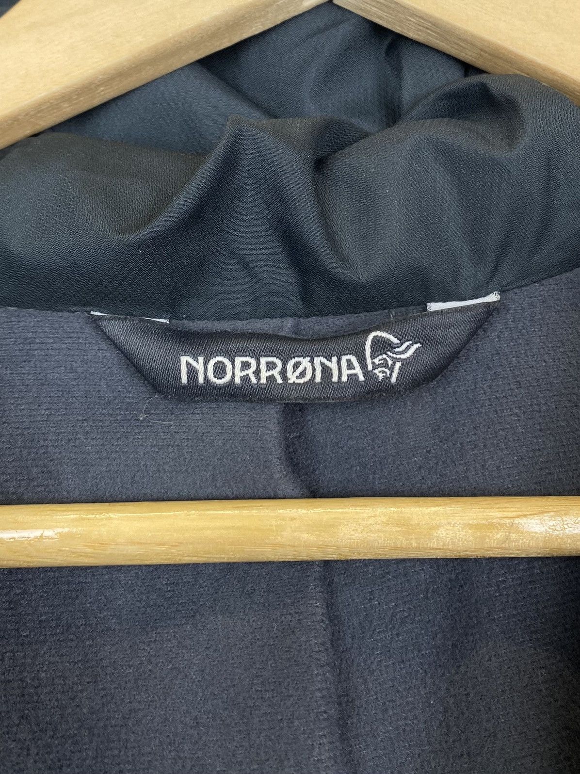 Norrona Norrona Full Zip Hooded Jacket Womens Outdoor Gorpcore Black Size S / US 4 / IT 40 - 7 Thumbnail