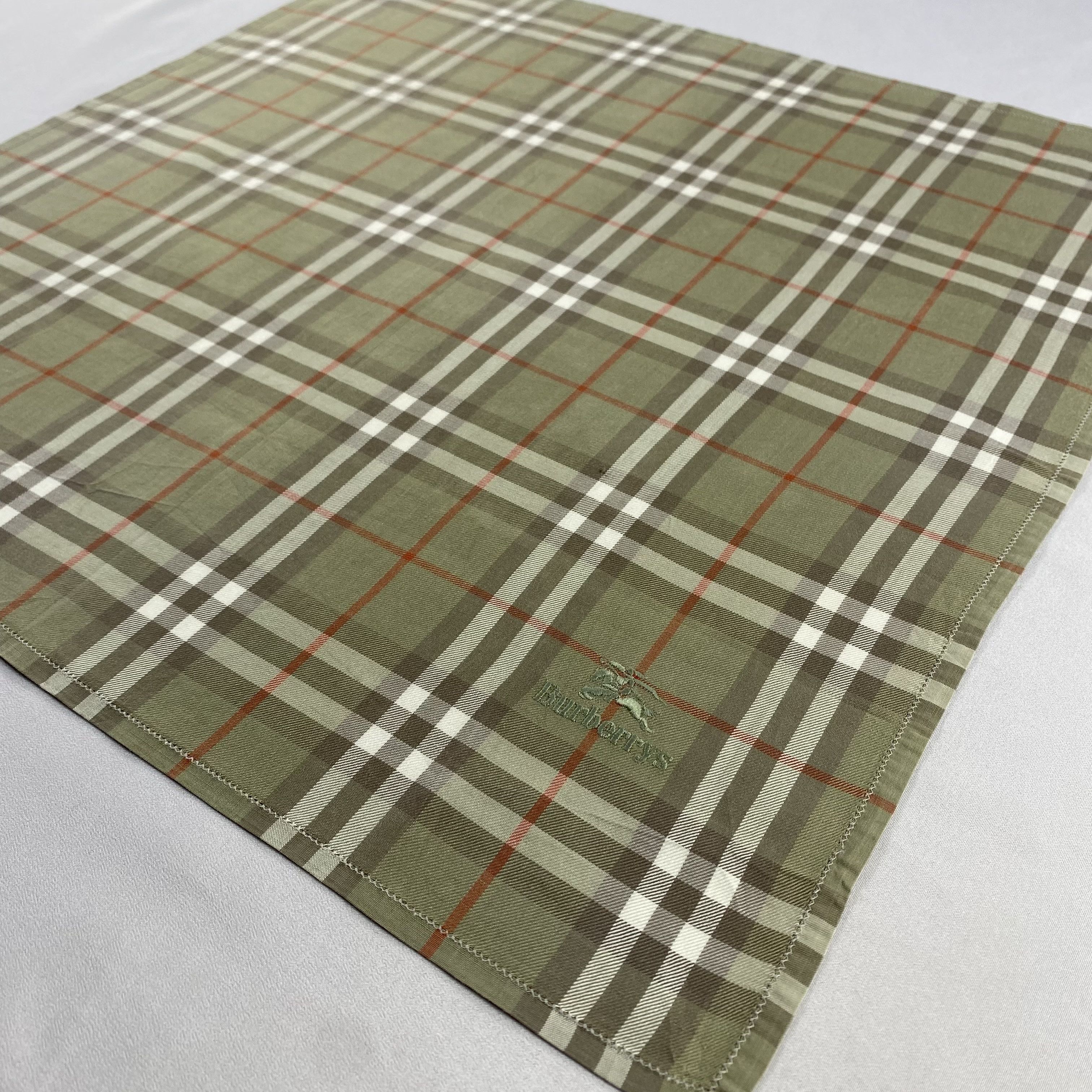 Burberry × Vintage Burberry Handkerchief / Neckerchief / Bandana-P1022 Size ONE SIZE - 2 Thumbnail