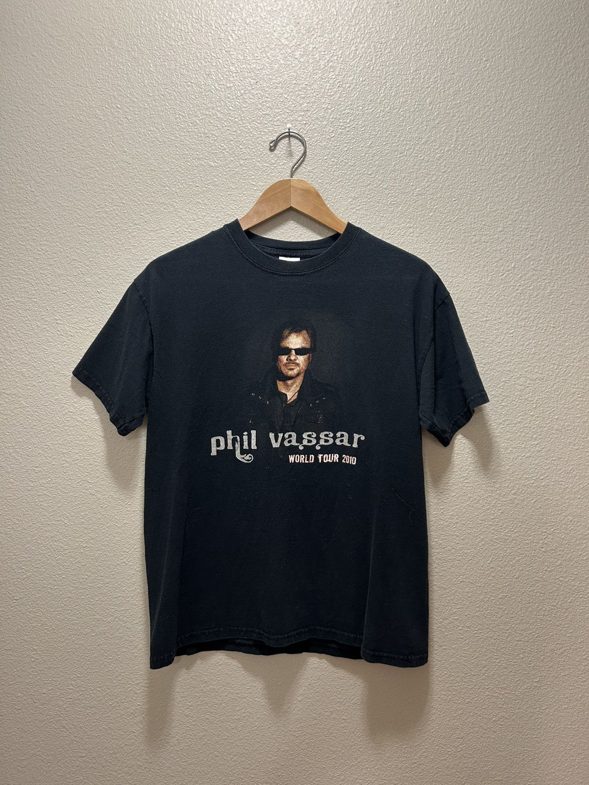 Vintage Vintage Phil Vassar Band T-Shirt Size US M / EU 48-50 / 2 - 1 Thumbnail