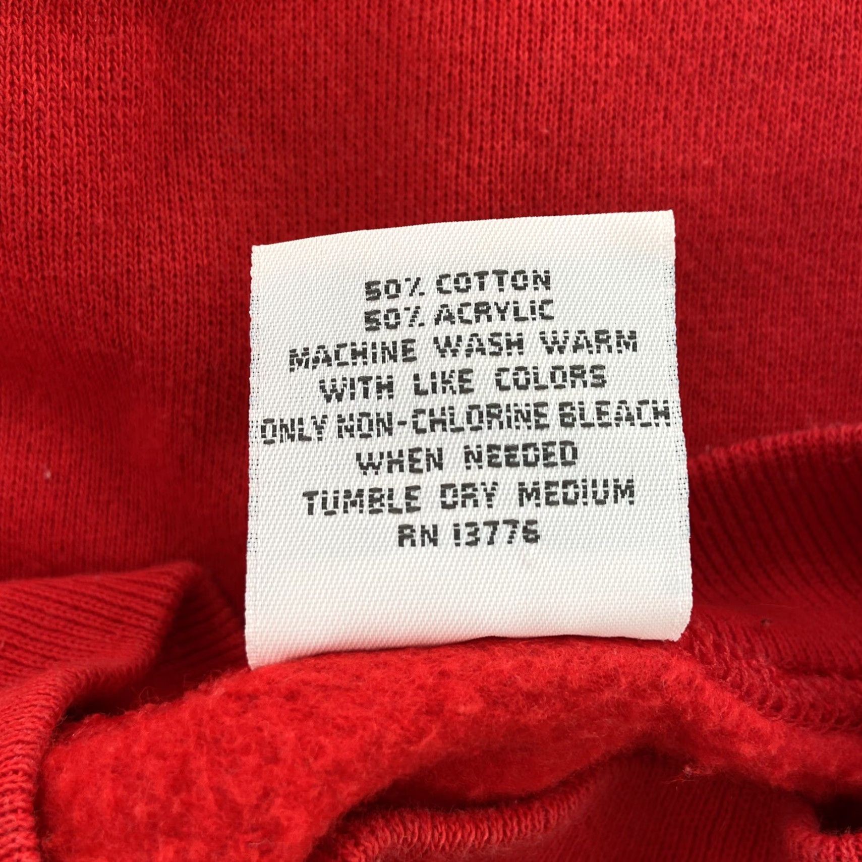 Hanes VINTAGE Hanes Sweater Adult Large Red Essential Blank Pullover Crewneck Mens L 90s Sweatshirt Pullover Crew Neck Cotton Blend Fleece Knit Shirt Size US L / EU 52-54 / 3 - 5 Thumbnail