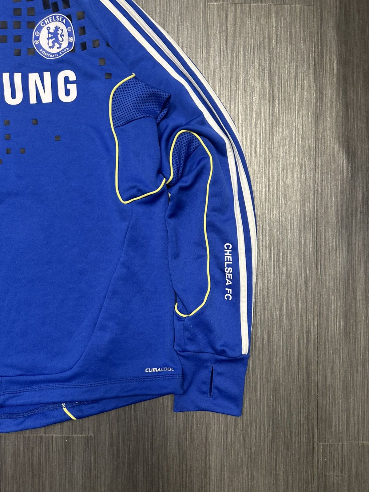 Adidas Adidas Chelsea crewneck Size US L / EU 52-54 / 3 - 2 Thumbnail