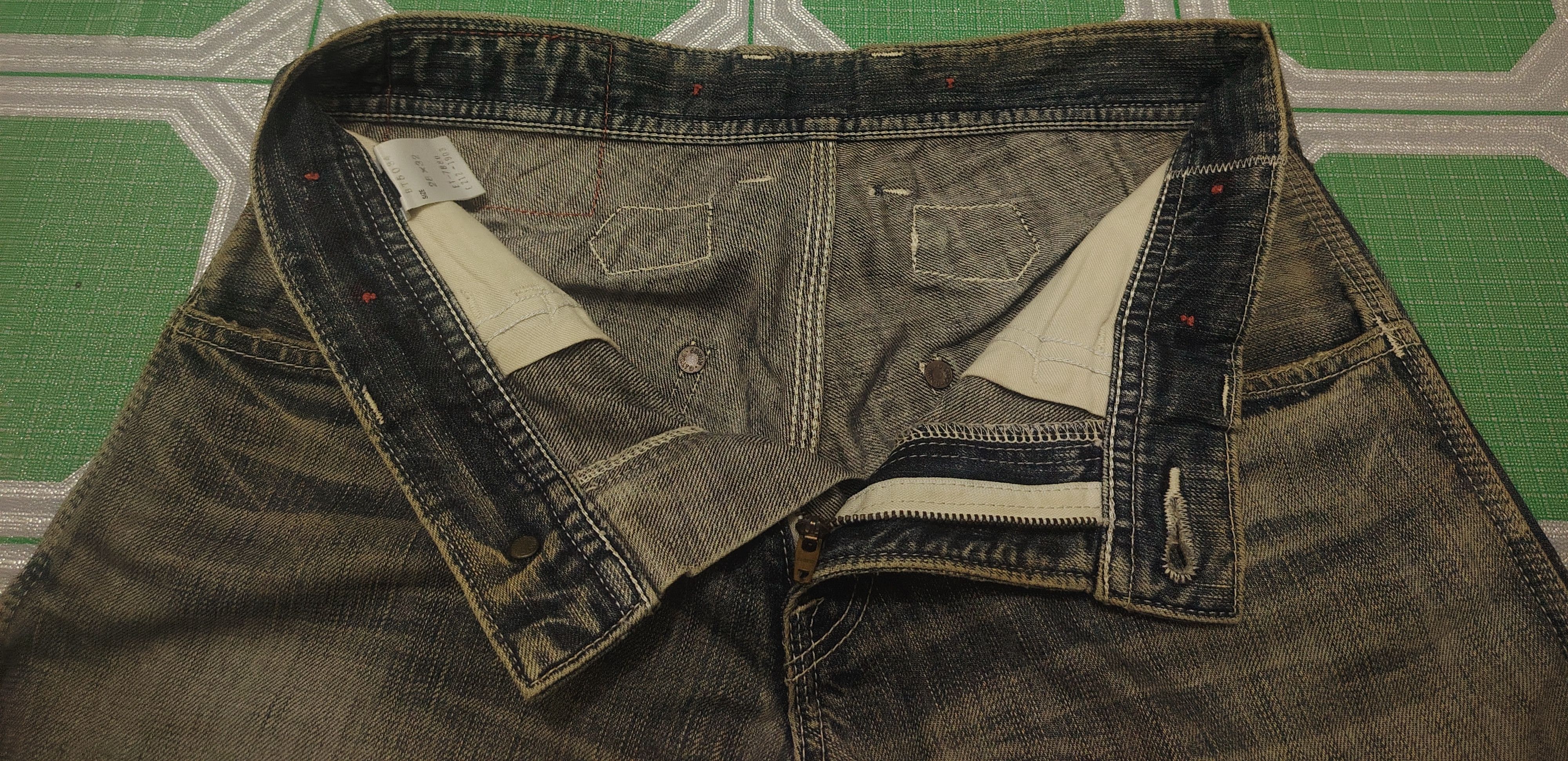 Edwin Japan Edwin Blue Trip Distressed Thrashed Jeans Buckle Back Size US 30 / EU 46 - 8 Thumbnail