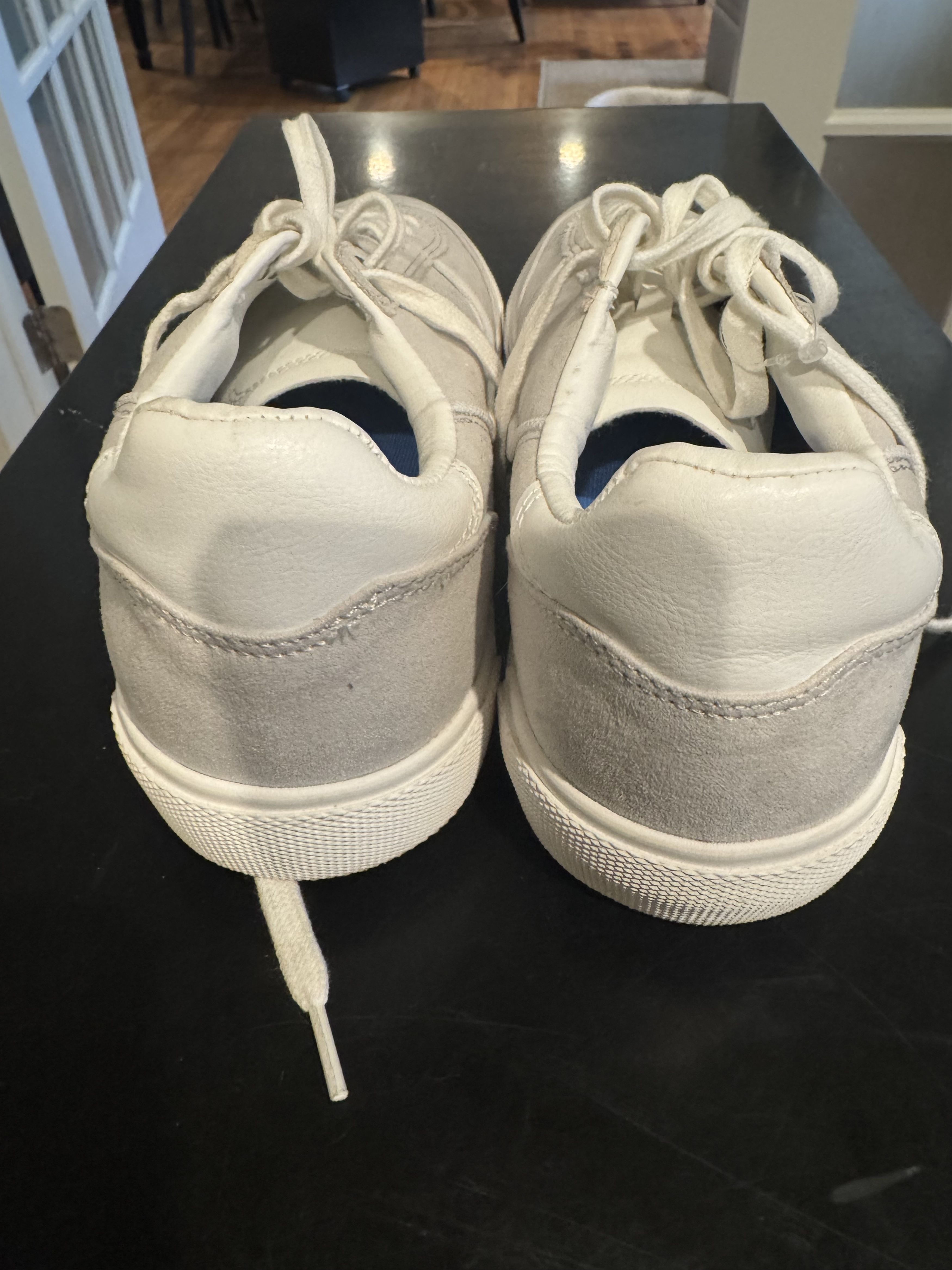 H&M H&M Low Top Sneakers Size US 9 / EU 42 - 3 Thumbnail