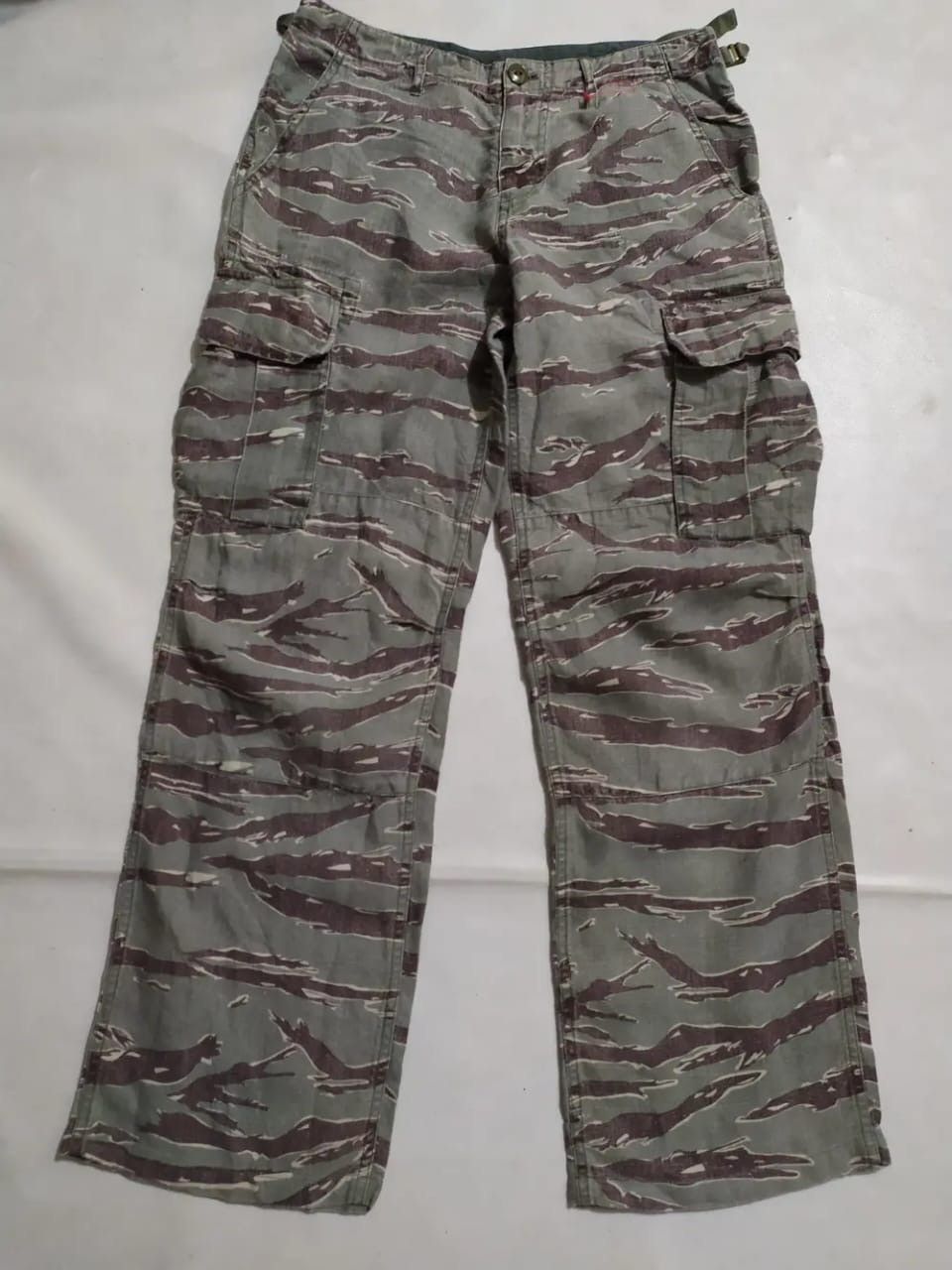 Japanese Brand × United Arrows United Arrow Tiger Camo Linen Cargo Pants Pink Label Size US 30 / EU 46 - 1 Thumbnail