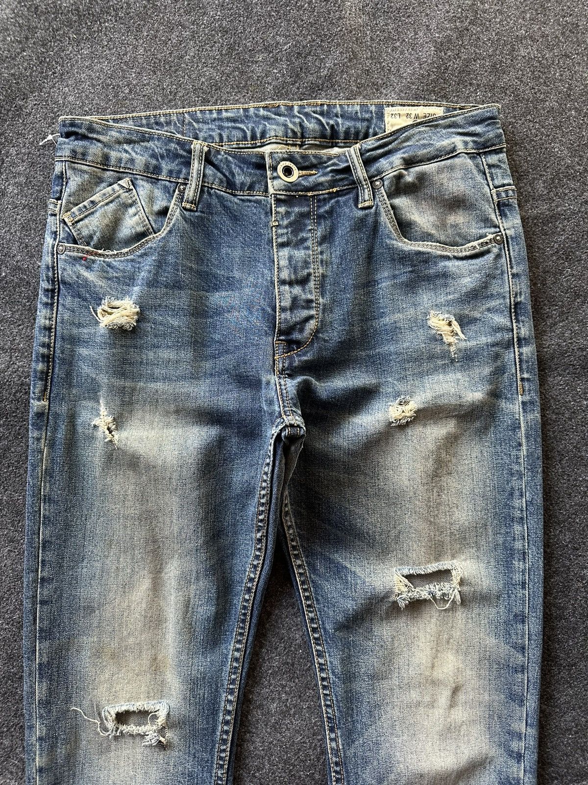 BUFFALO BOBS × Beauty Beast Necked Jeans Japan Distressed Size 32 D112 Size US 32 / EU 48 - 2 Thumbnail