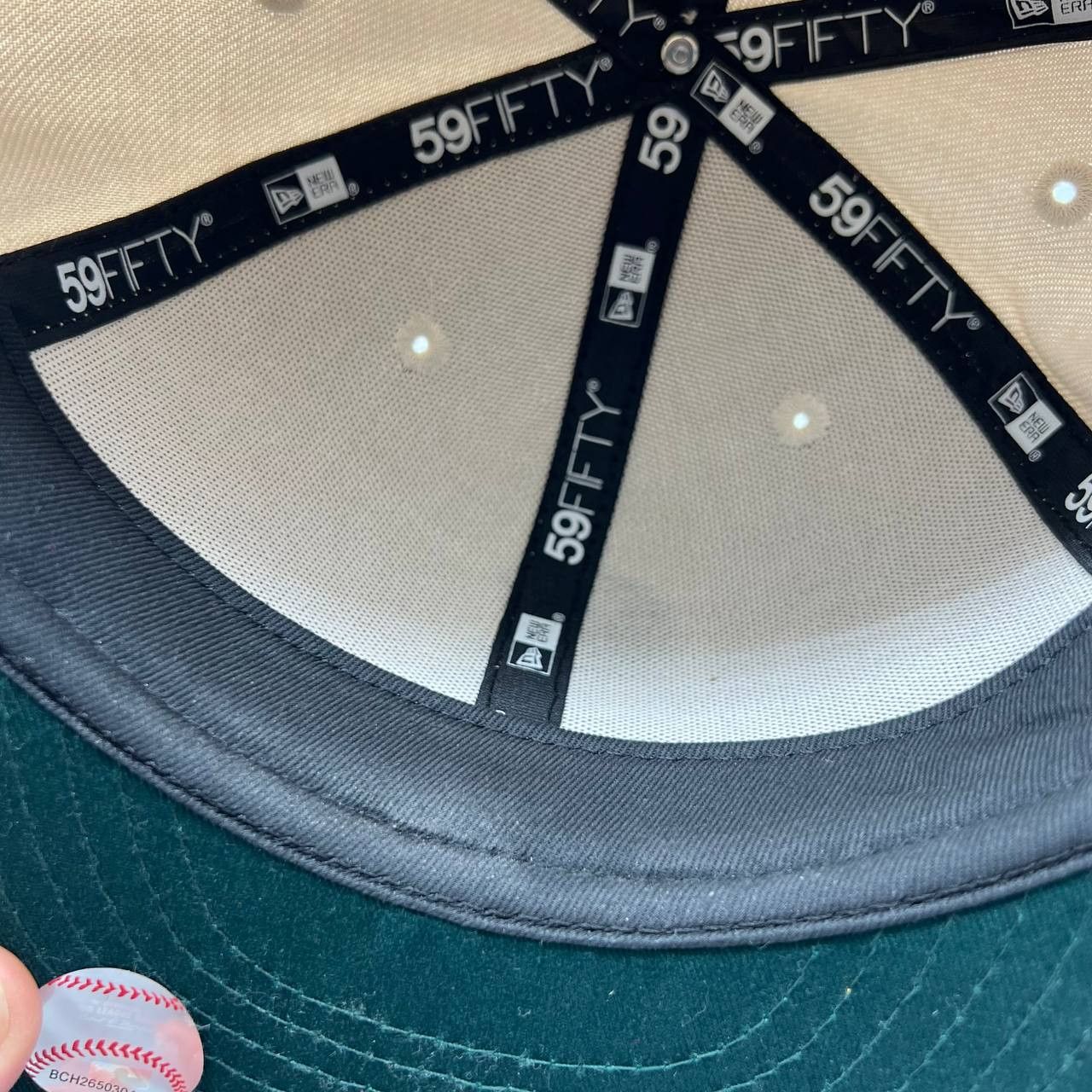 New Era Chicago White Sox Hat Men 7 1/2 World Series Corduroy Fitted Size ONE SIZE - 8 Thumbnail