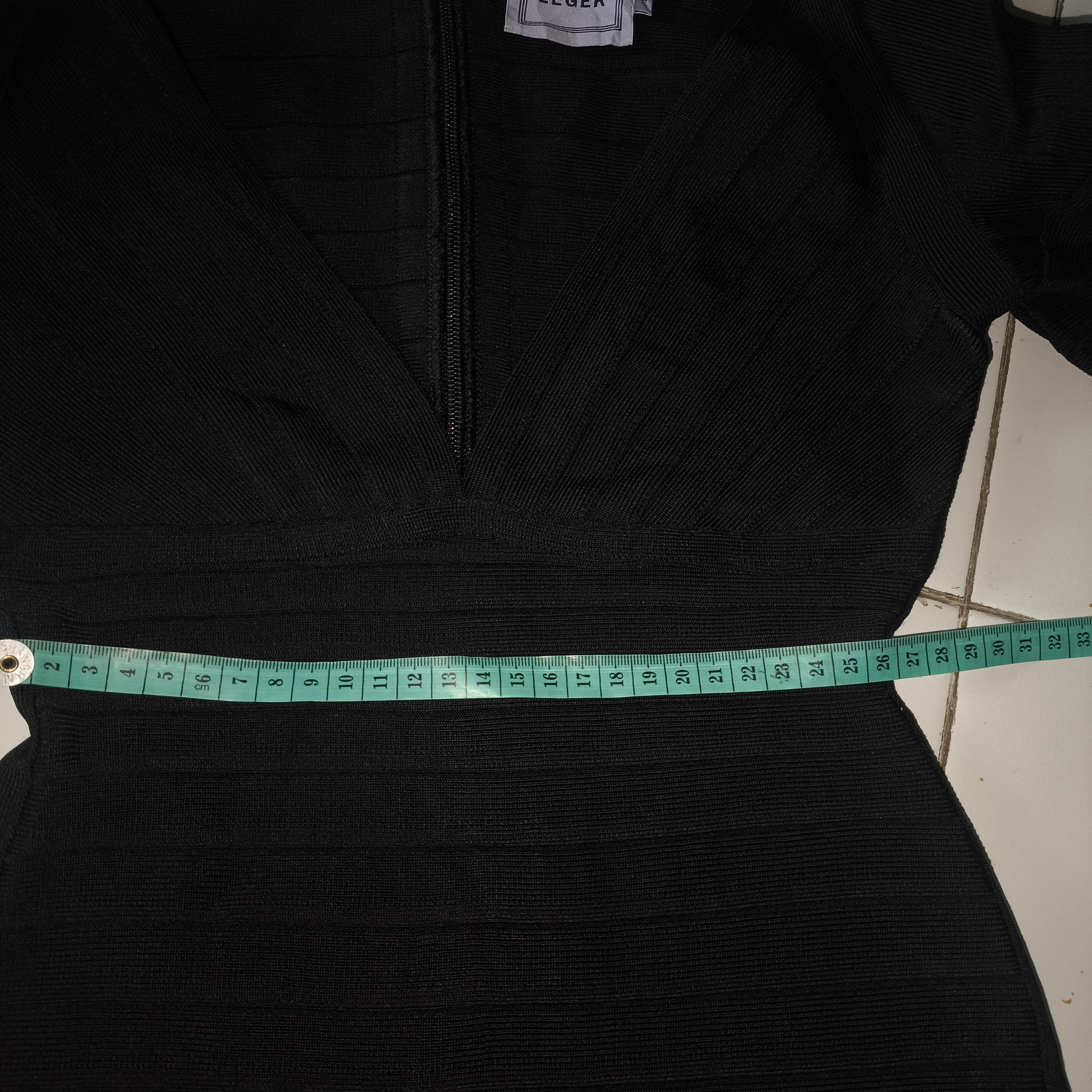 Herve Leger Sz xS Herve leger dress Size XS / US 0-2 / IT 36-38 - 9 Thumbnail