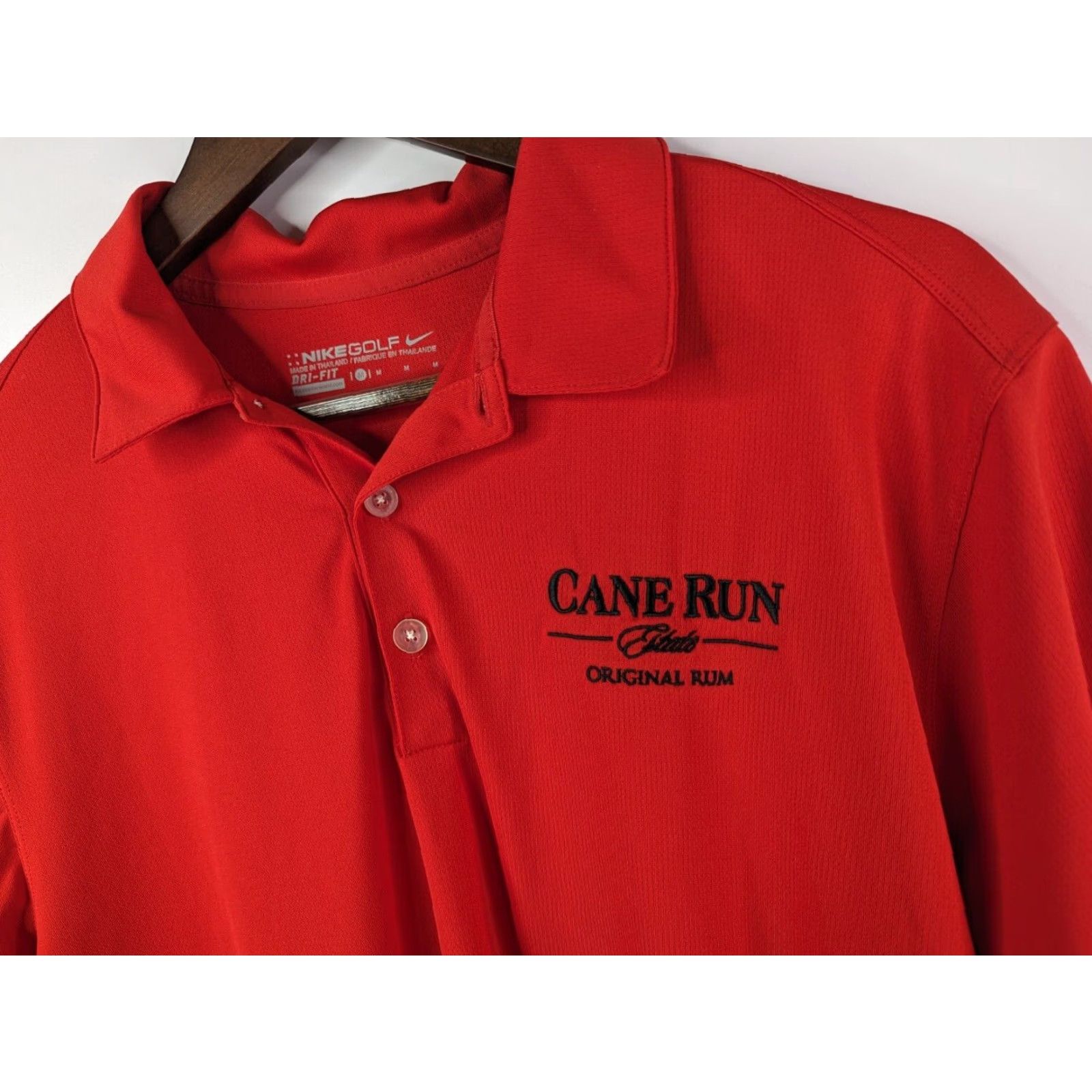 Nike Nike Golf Polo Shirt CANE RUN ESTATE ORIGINAL RUM Red 637167 M Nike Dri-Fit Men Short Sleeve Collared Polo Shirt Golf 100% Polyester Size M Red Size US M / EU 48-50 / 2 - 2 Thumbnail