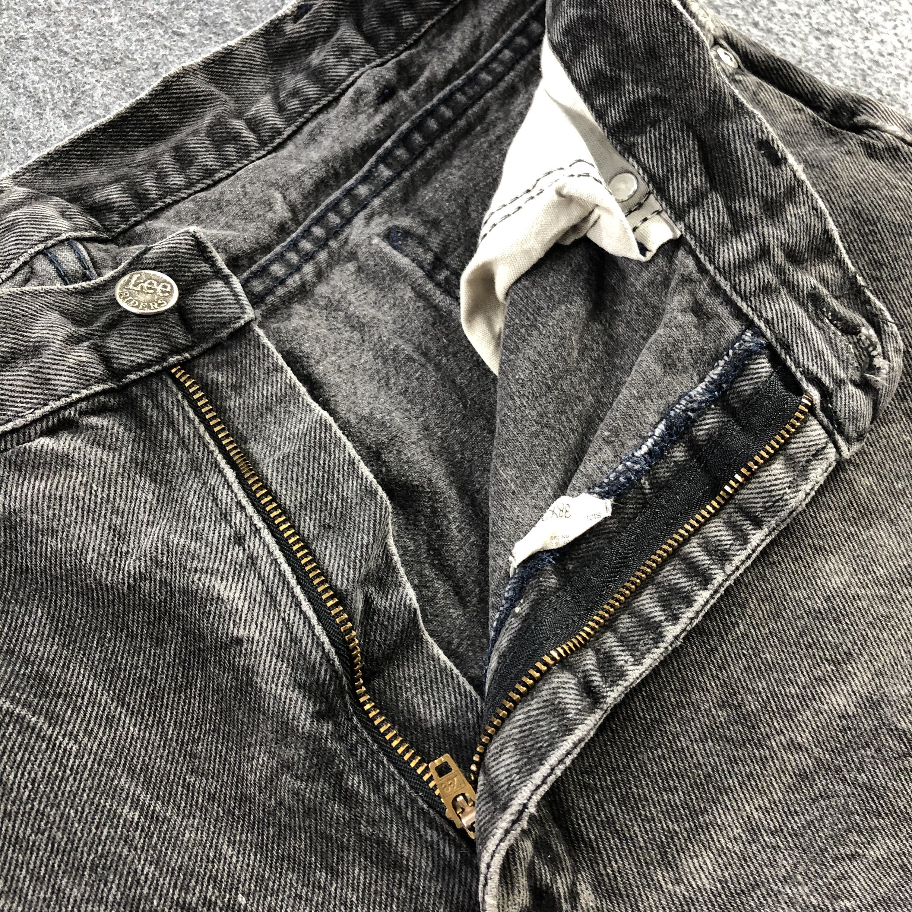 Lee Vintage Faded Blak Lee Jeans-J2271 Size US 35 - 16 Thumbnail