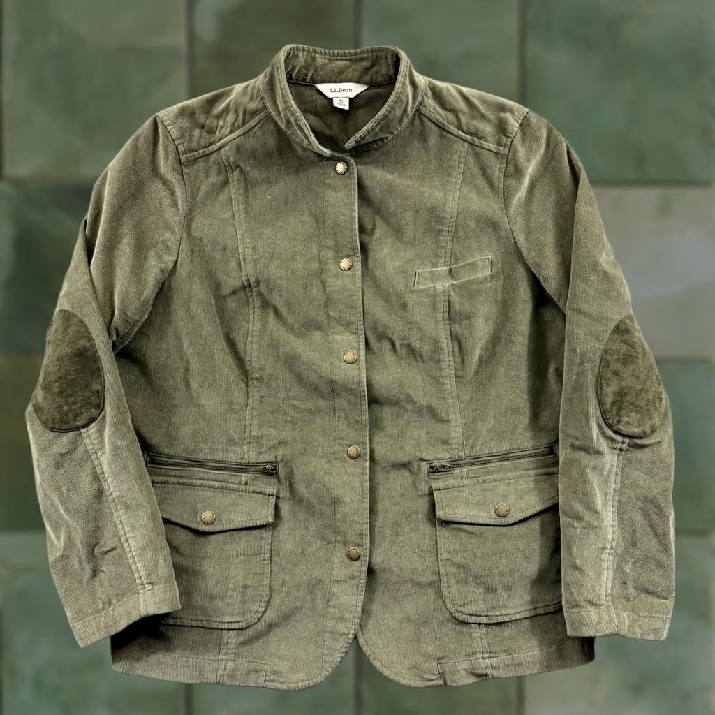 Vintage VINTAGE LL Bean Jacket Womens XL Green Corduroy Military Snap Pockets Elbow Patches Size XL / US 12-14 / IT 48-50 - 1 Thumbnail