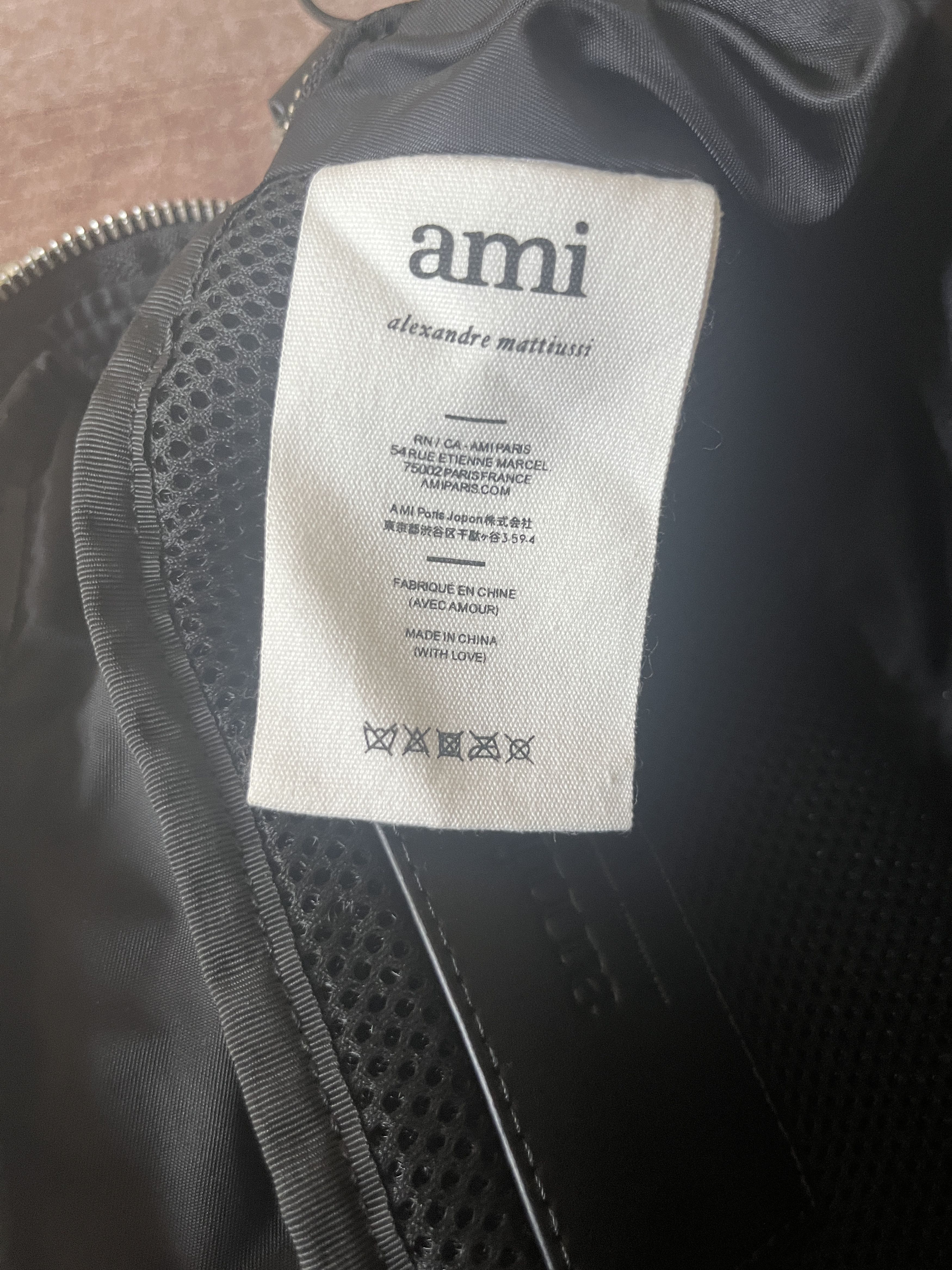AMI AMI PARIS Black Ami De Coeur Messenger Bag Size ONE SIZE - 7 Thumbnail