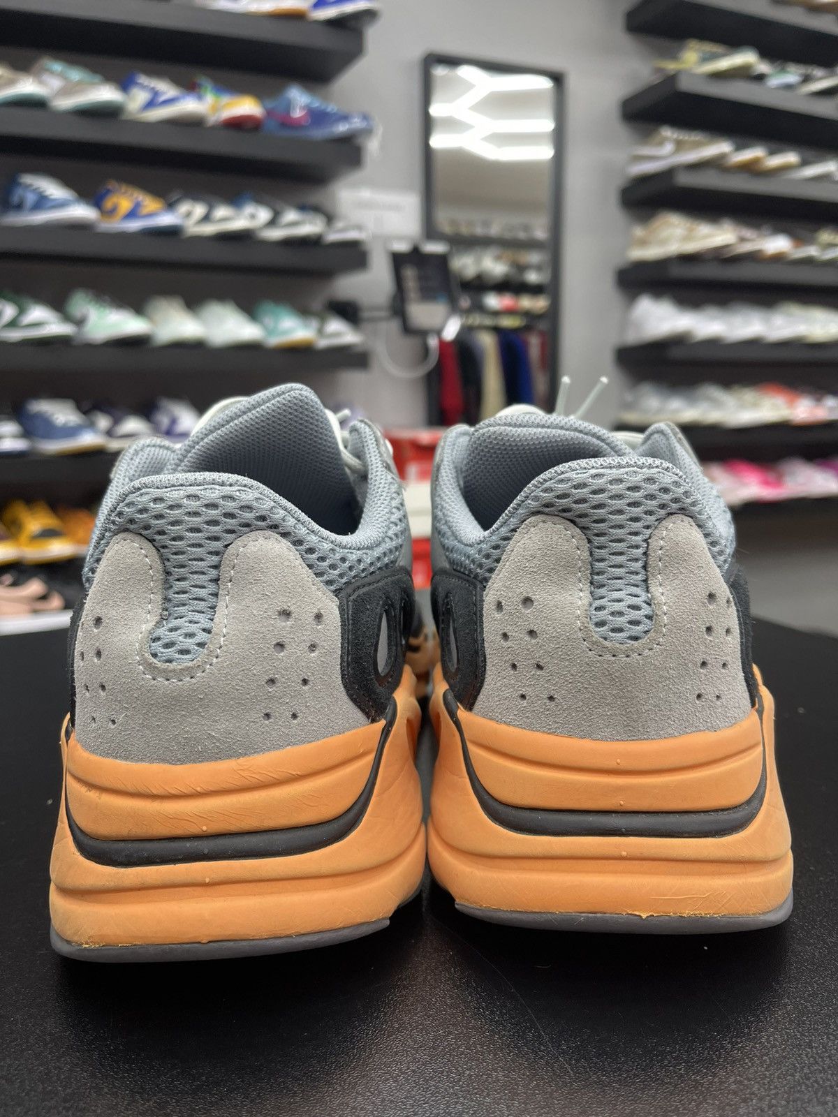 Adidas Size 10 - adidas Yeezy 700 Wash Orange Very Clean! Size US 10 / EU 43 - 4 Thumbnail