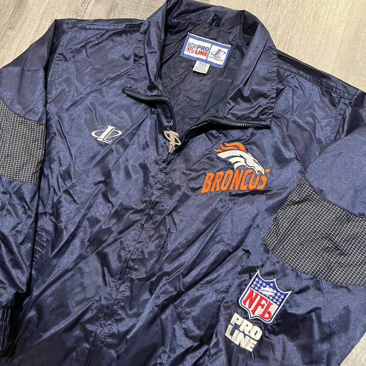 Logo Athletic × Vintage VTG Denver Broncos Logo Athletic 90s Blue Nylon NFL Jacket M Size US M / EU 48-50 / 2 - 3 Thumbnail