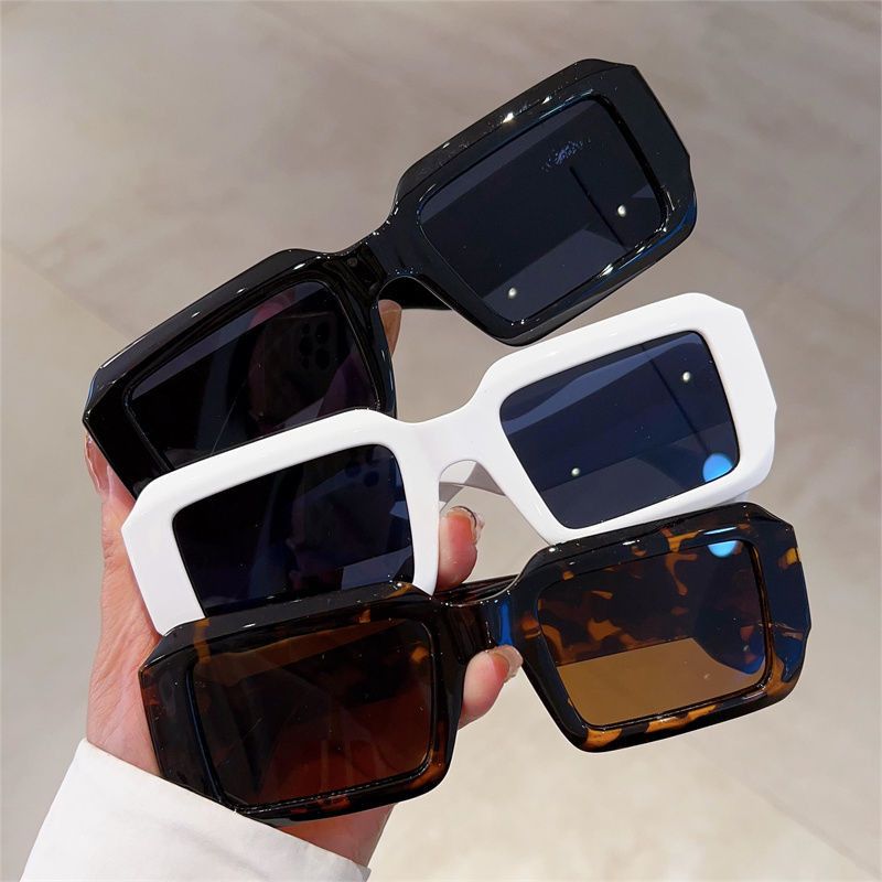 VIBE Modern Street ins style custom avant-garde sunglasses Size ONE SIZE - 6 Thumbnail
