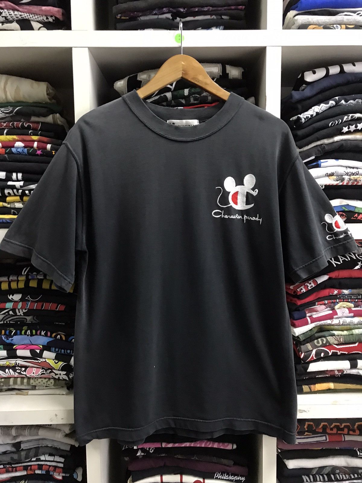 Vintage Vintage Champion Caracter parody tee Size US M / EU 48-50 / 2 - 2 Thumbnail
