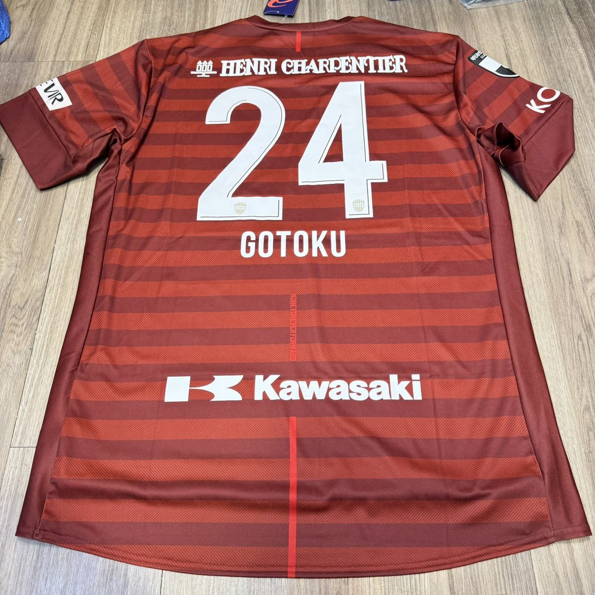Asics × Japanese Brand Kobe Vissel 2019 home shirt #24 Gotoku (Bnwt) Size US XL / EU 56 / 4 - 2 Thumbnail
