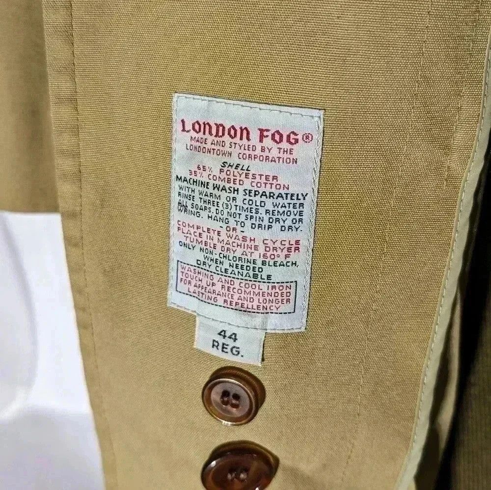 London Fog Vintage London Fog rain coat sz 44 regular tan faux fur lin Size US L / EU 52-54 / 3 - 5 Thumbnail