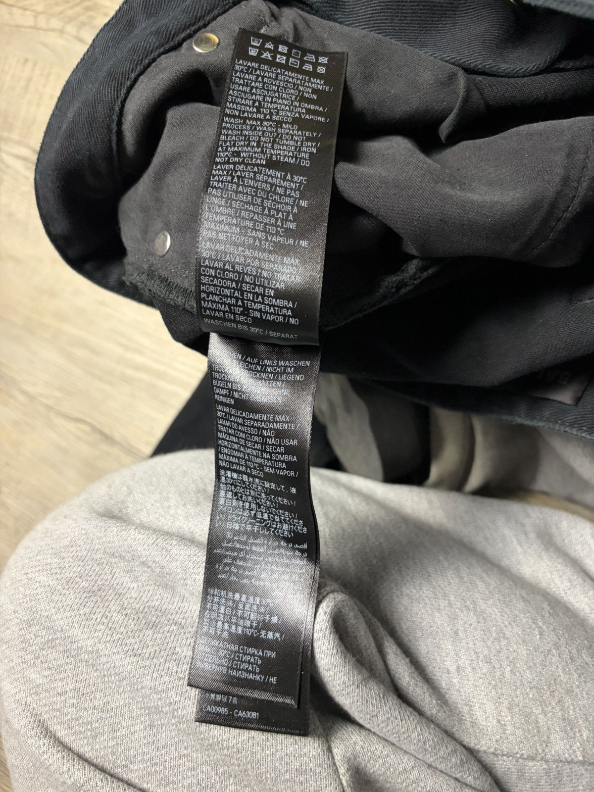 Balenciaga Balenciaga FW23’ Washed Black Baggy Denim Size US 30 / EU 46 - 10 Thumbnail