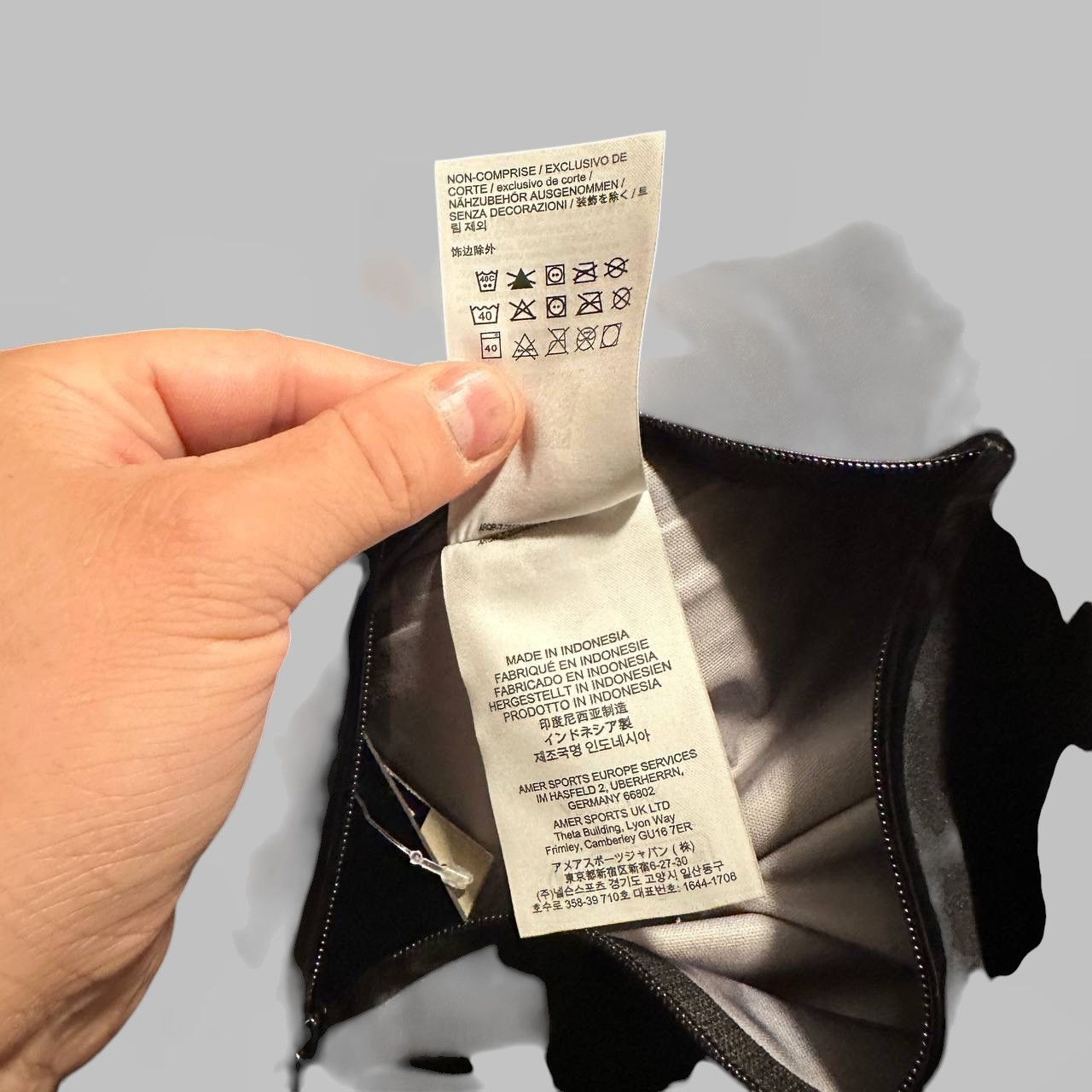 Arc'teryx Arcteryx beta M black gore tex jacket size L Size US L / EU 52-54 / 3 - 9 Thumbnail