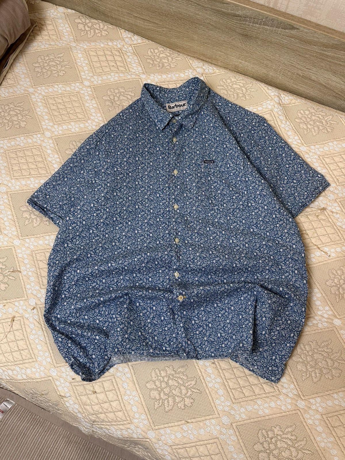 Barbour 🔥 Barbour Floral Print Hawaiian Button Up Shirt Blue Mens Size US M / EU 48-50 / 2 - 2 Thumbnail