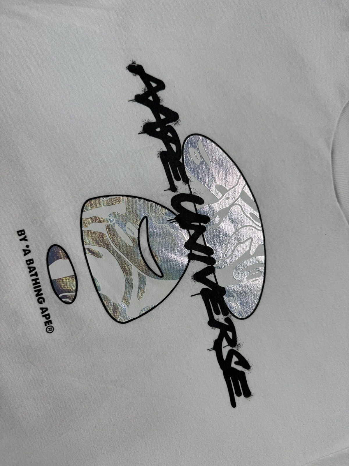 Aape Aape A Bathing Ape Bape T-Shirt Big Logo White Luxury Size L Size US L / EU 52-54 / 3 - 4 Thumbnail
