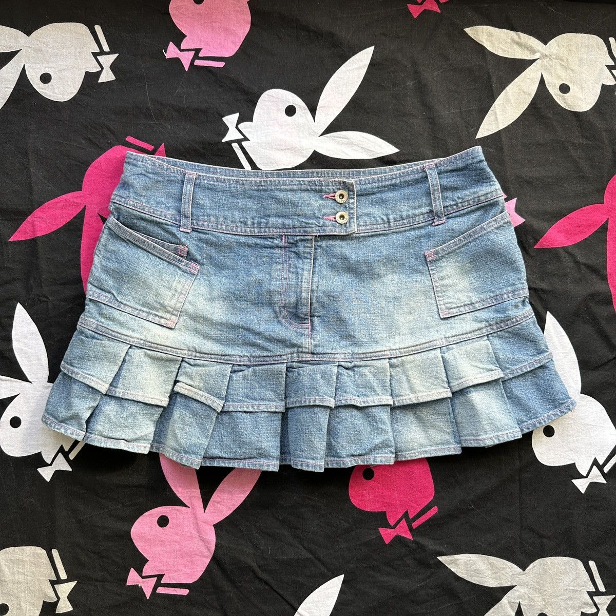 Beauty Beast × Japanese Brand Vintage Micro Mini Pleated Denim Contrast Stitching Skirt Size 34" / US 12 / IT 48 - 1 Thumbnail