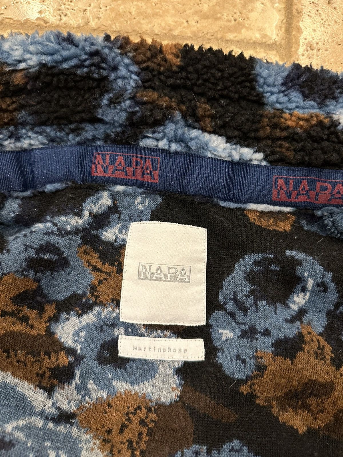 Martine Rose × Napapijri Martine Rose x Napapijri AW18 Blue Jacquard Floral Fleece Size US M / EU 48-50 / 2 - 8 Thumbnail