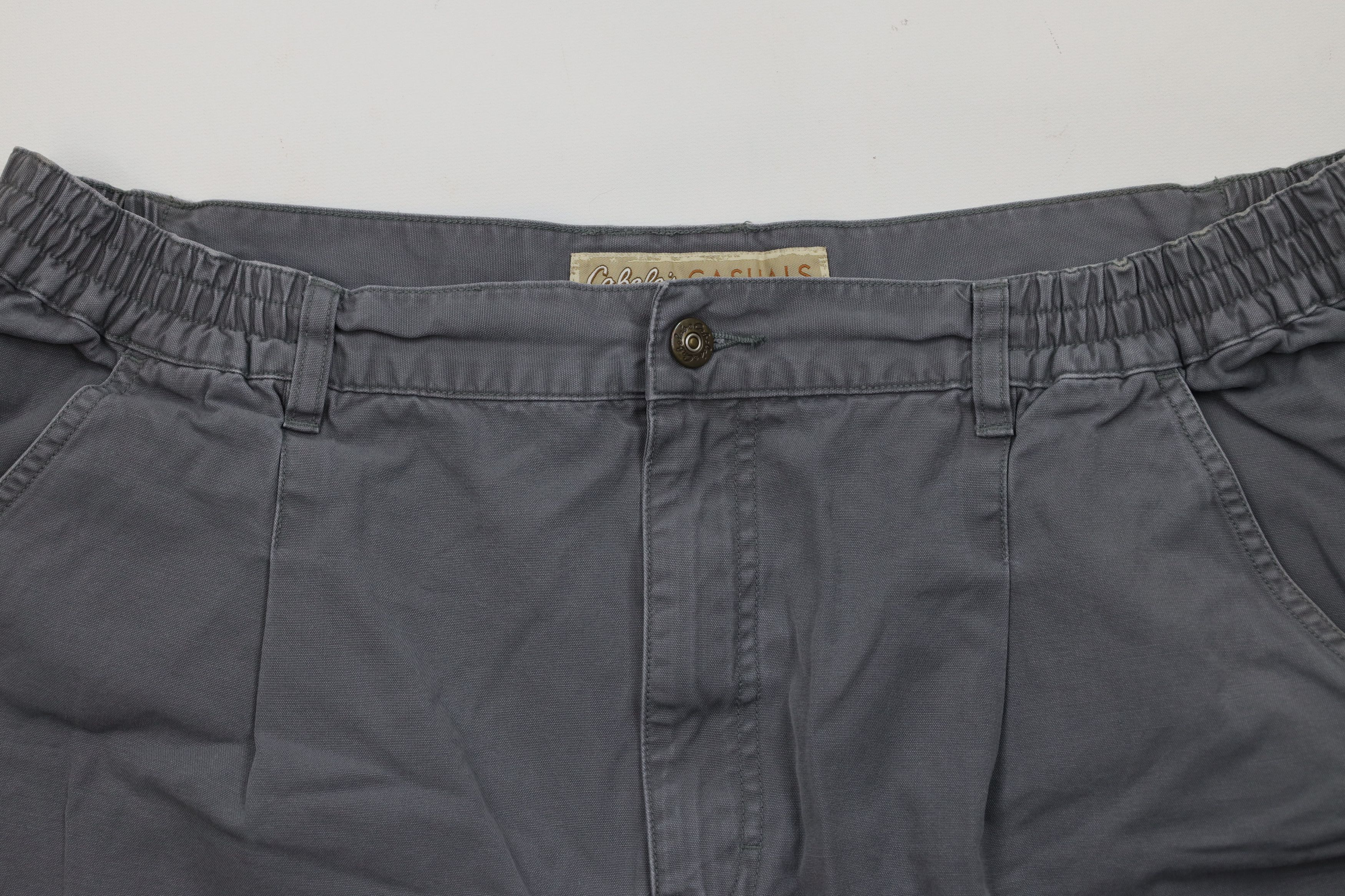 Cabelas Vintage Cabelas Above Knee Trekking Shorts Gray Cotton Size US 36 / EU 52 - 2 Thumbnail