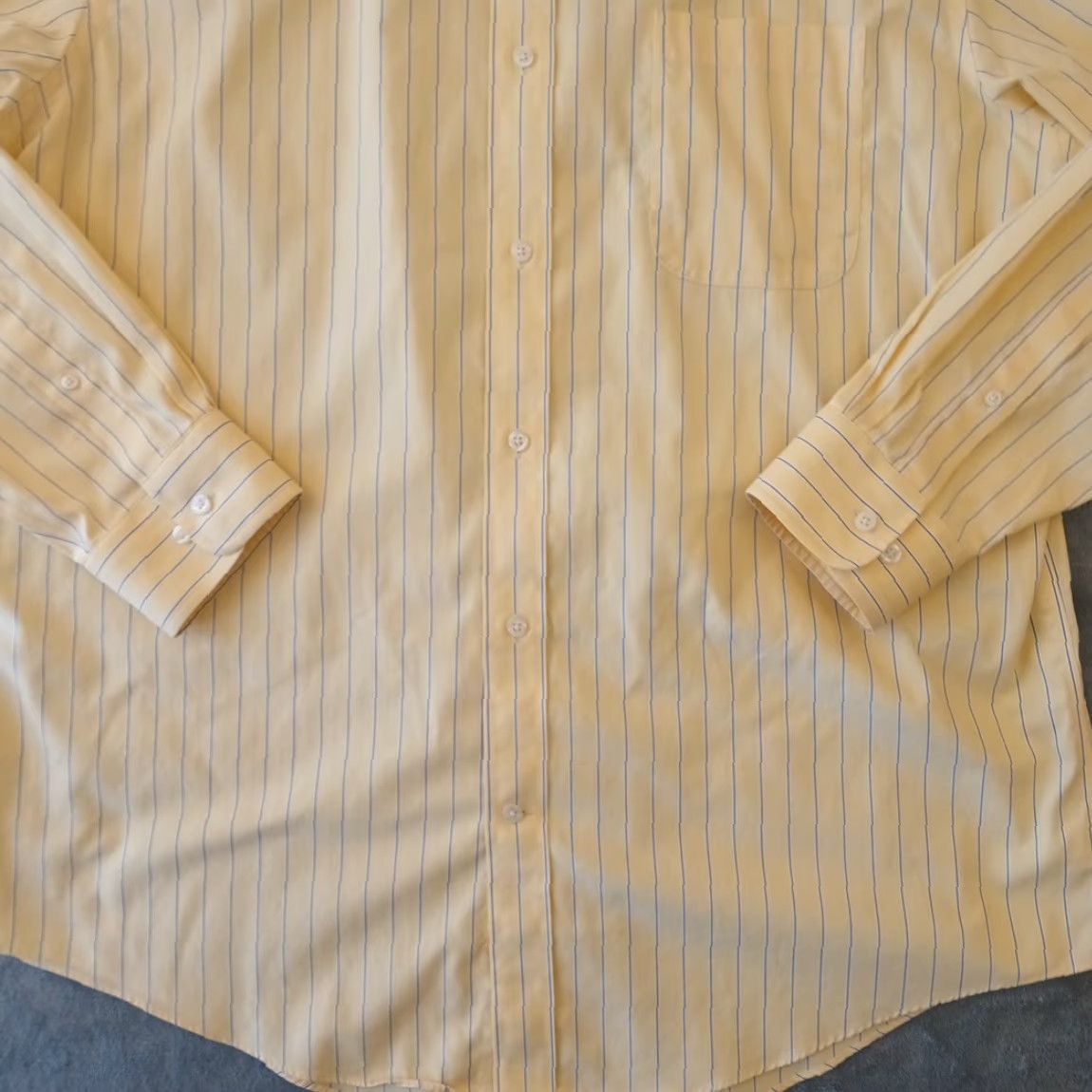 Lands' End Lands' End Shirt Mens 17 Yellow Blue Striped Long Sleeve Button-Down Dress Shirt Mens Regular Size 17 Yellow Striped Vintage No Size US XL / EU 56 / 4 - 4 Thumbnail