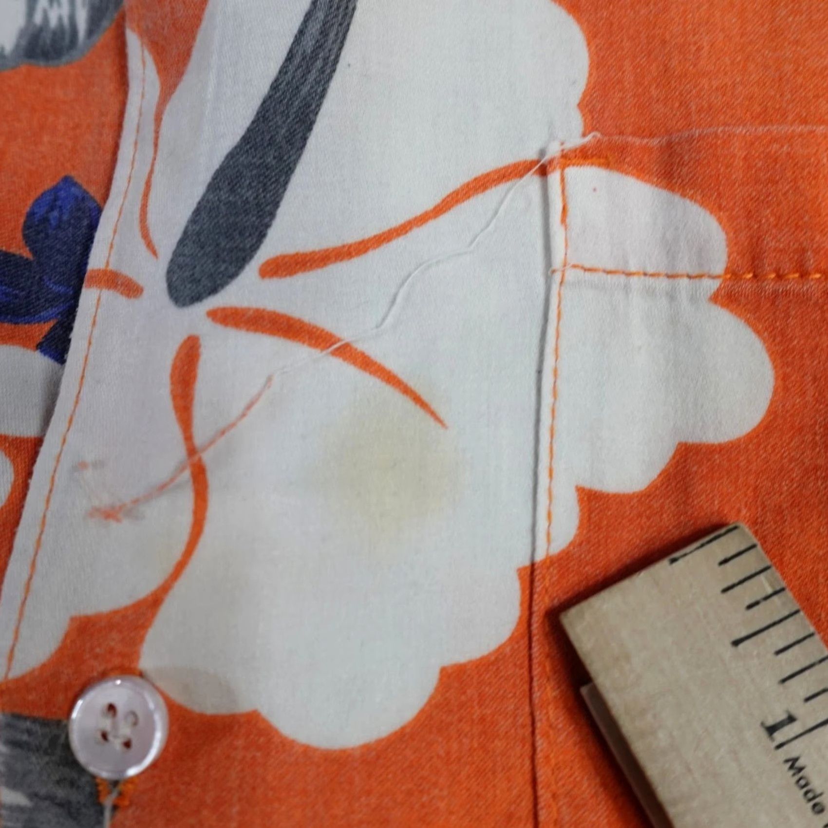 Hurley VINTAGE Hurley Hawaiian Shirt XL Orange Floral Cotton All Over USA Made Y2K Button-Up Short Sleeve Mens Hawaiian Size US XL / EU 56 / 4 - 7 Thumbnail